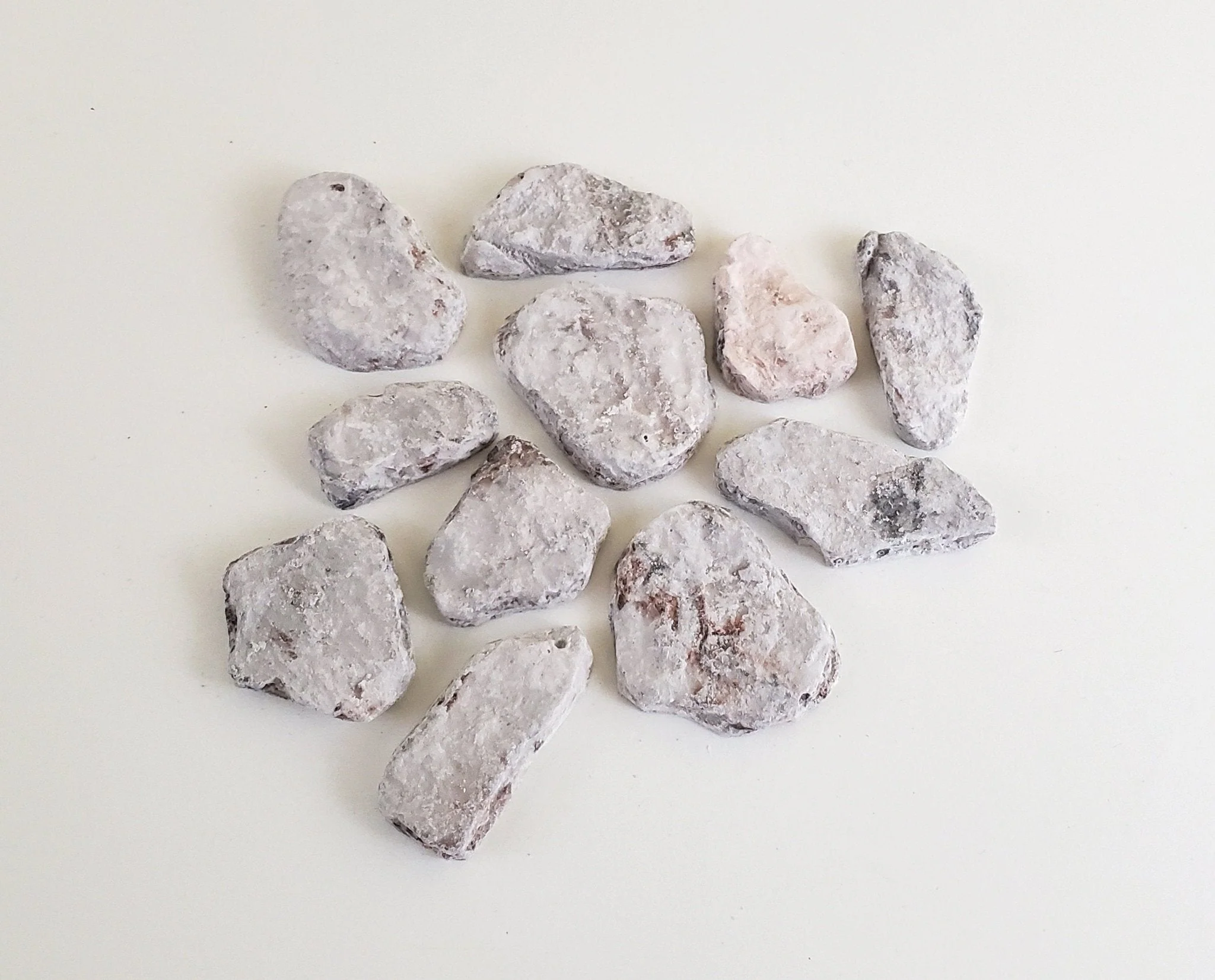 Dollhouse Miniature Fieldstone Cobblestone Gray Blend by Andi Mini Brick & Stone 1:12 Scale 72 sq in AM0728 - Image 3