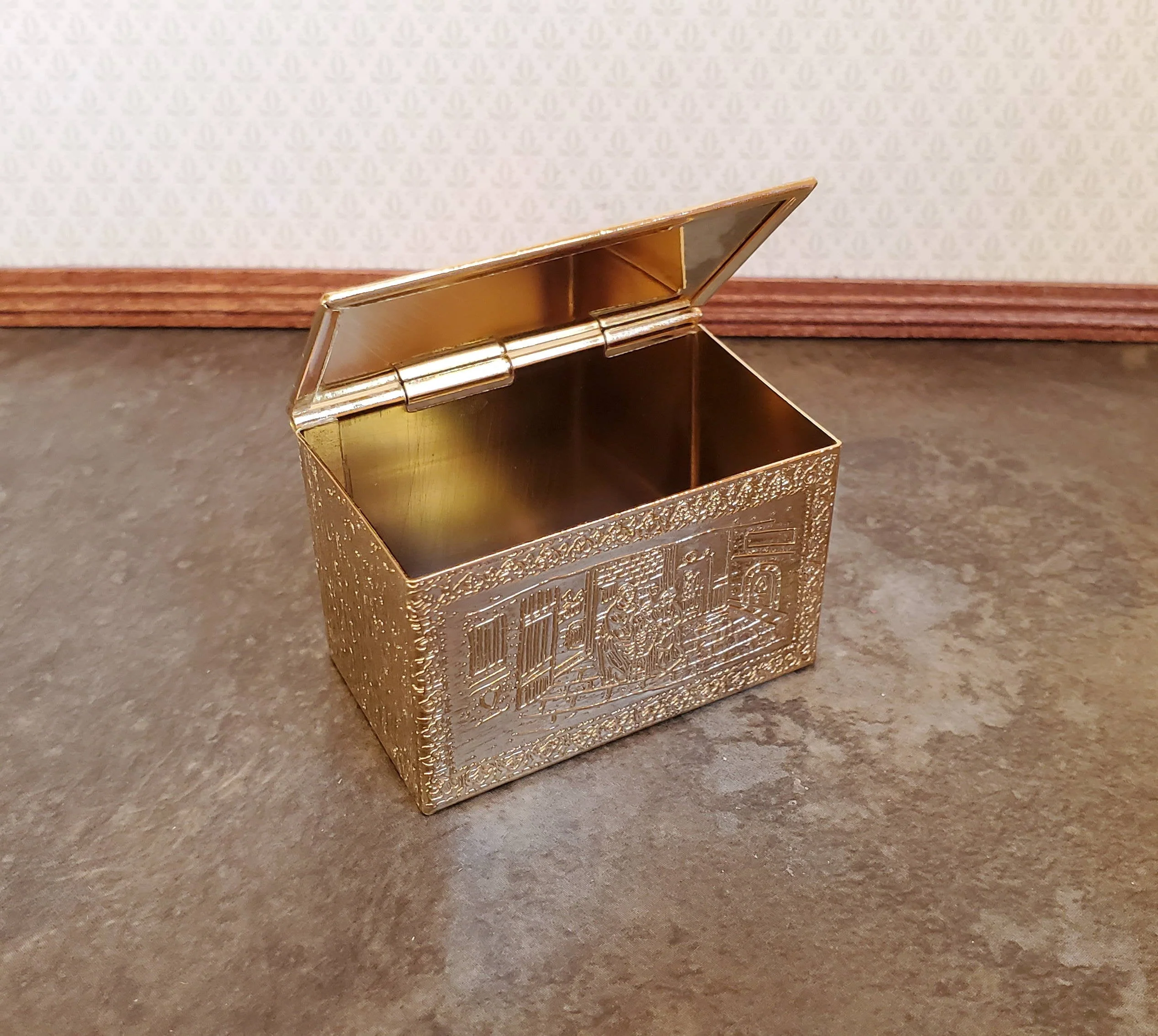 Dollhouse Fireplace Coal or Log Box Gold Brass Metal Trunk 1:12 Scale Miniature - Image 3