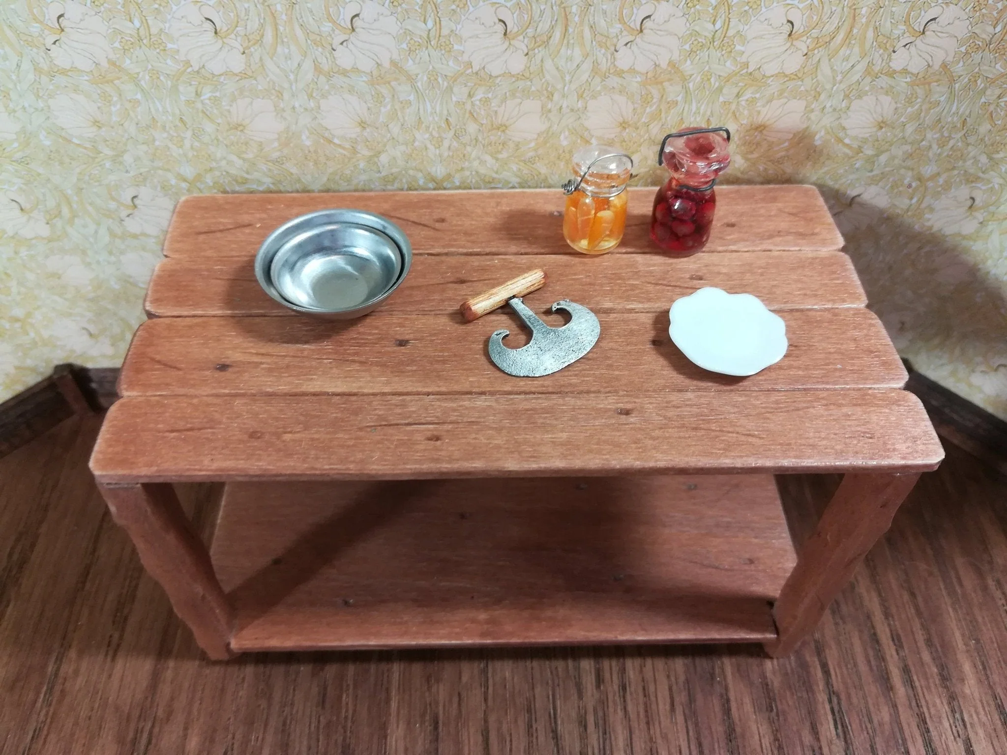 Dollhouse Primitive Style Food Chopper Sir Thomas Thumb 1:12 Scale Kitchen - Image 2