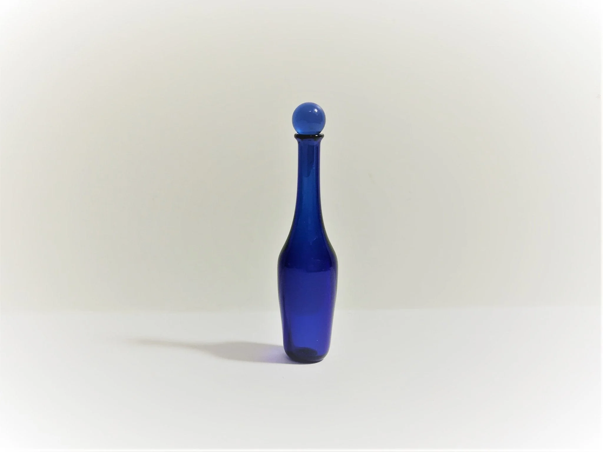 Dollhouse Miniature Glass Decanter Bottle Cobalt Blue Large w/ Stopper 1:12 Scale