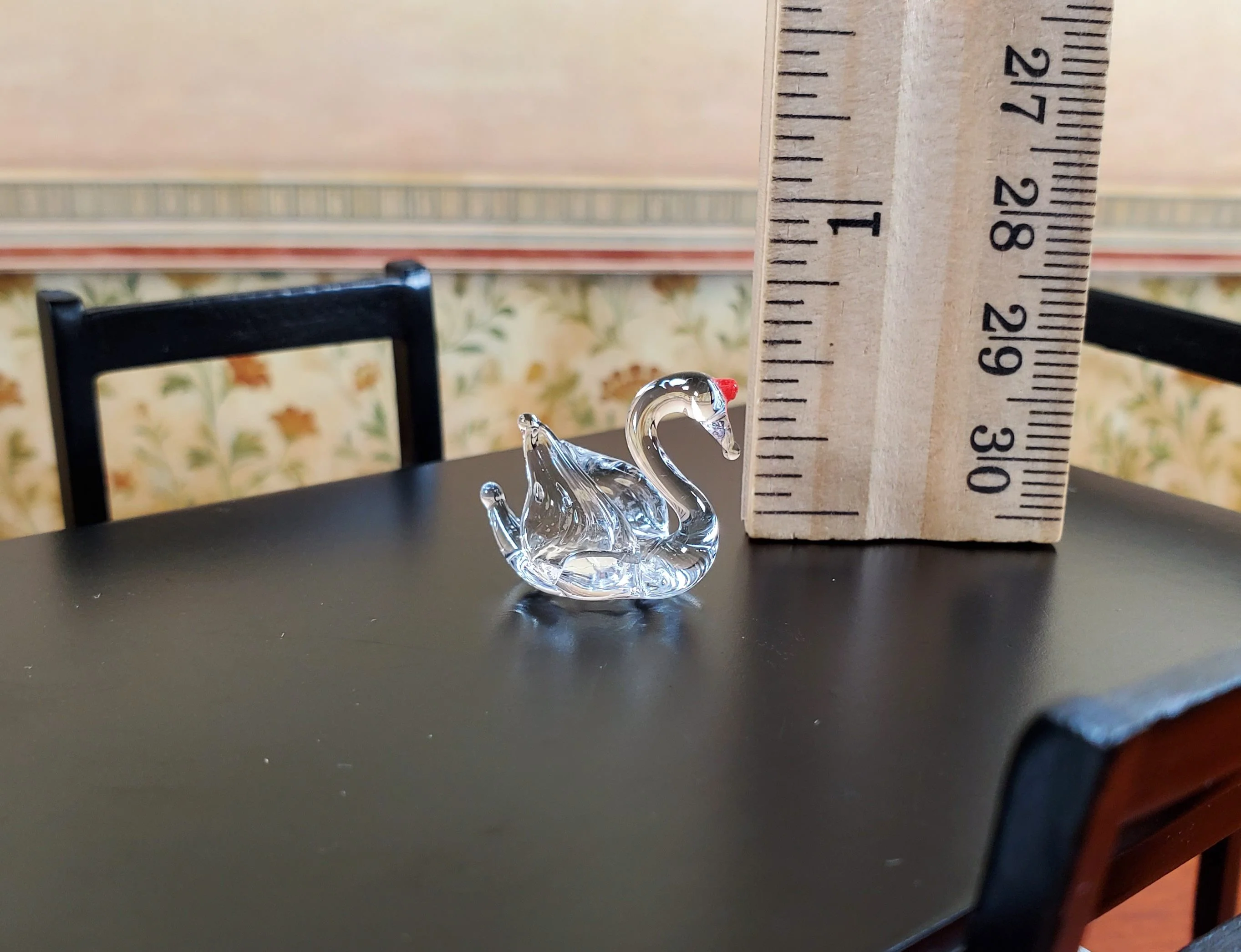 Dollhouse Miniature Glass Swan Centerpiece Sculpture 1:12 Scale Miniature - Image 3