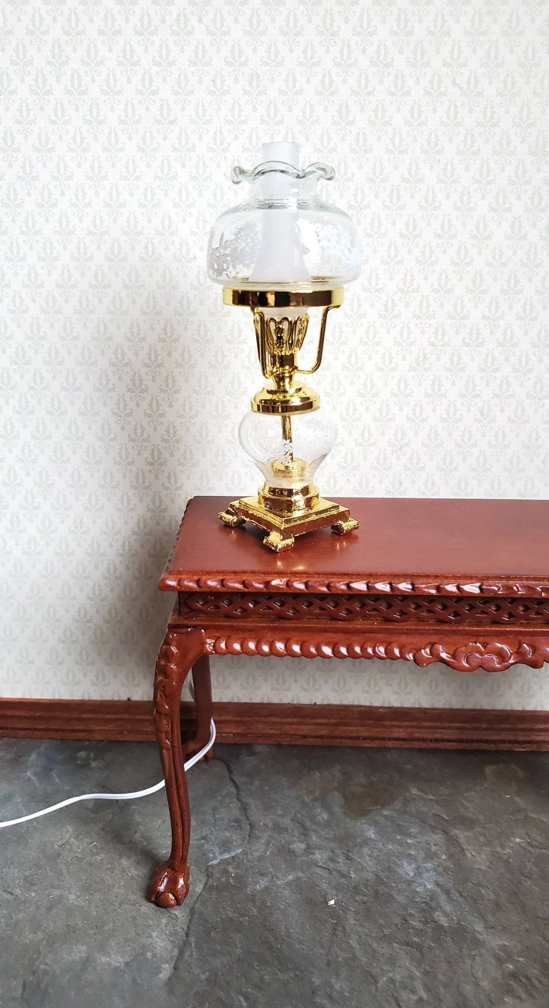 Dollhouse Hurricane Oil Lamp 12 Volt Light 1:12 Scale Miniature Vintage Style Gold - Image 2
