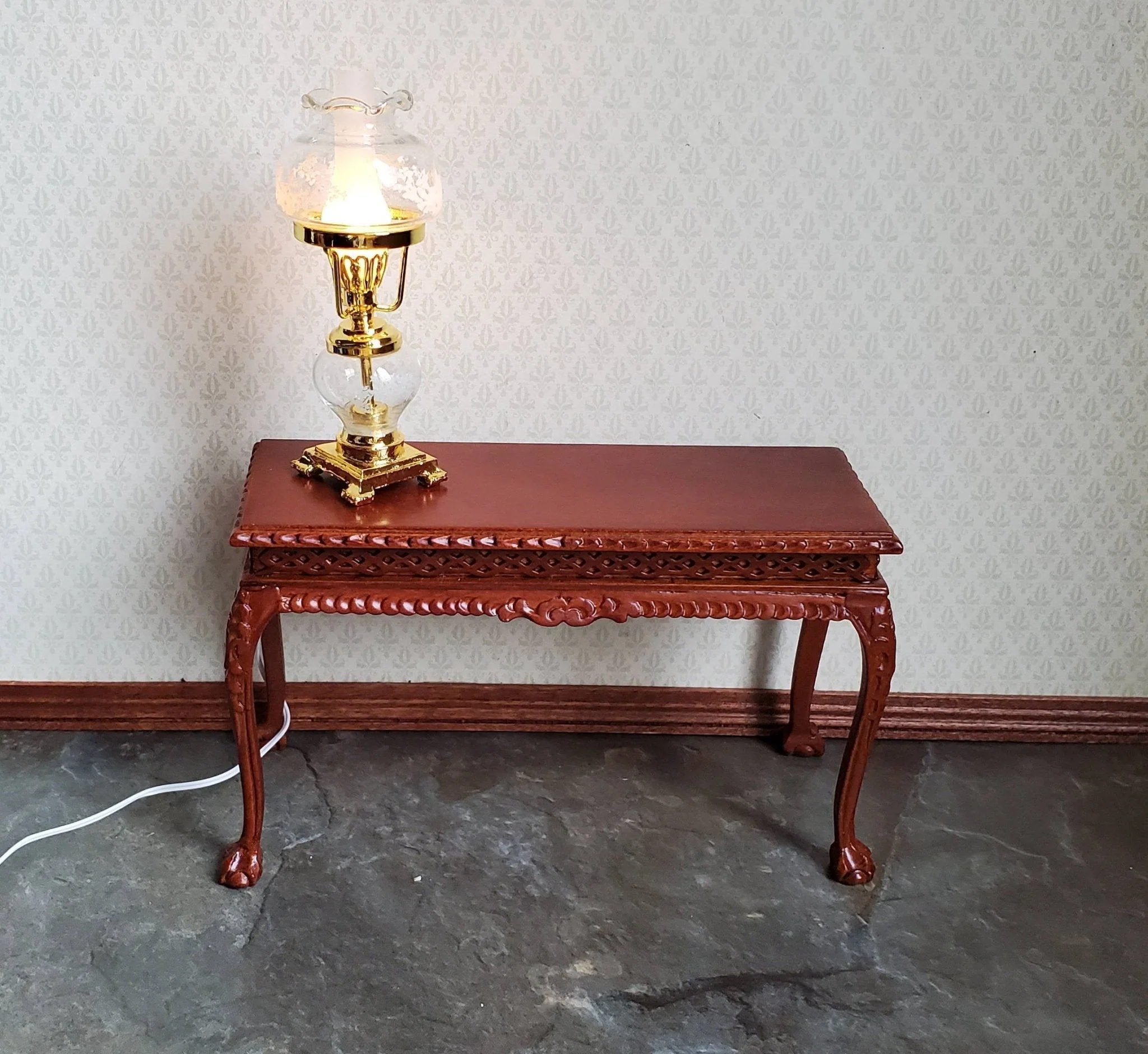 Dollhouse Hurricane Oil Lamp 12 Volt Light 1:12 Scale Miniature Vintage Style Gold - Image 3
