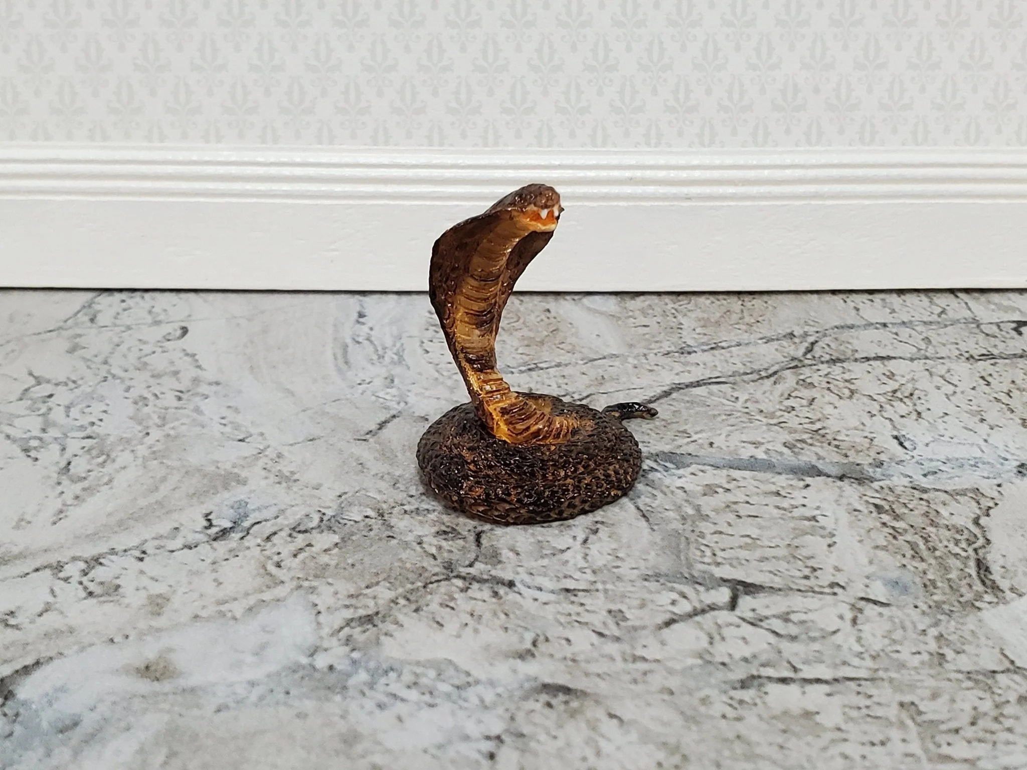 Dollhouse Miniature King Cobra Snake 1:12 Scale Pet Animal by Falcon A3379