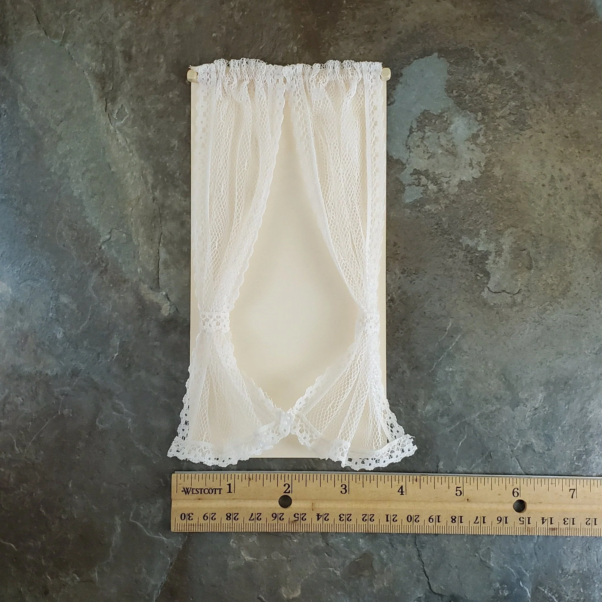 Dollhouse Miniature Lace Curtains Cream with Curtain Rod 1:12 Scale - Image 3