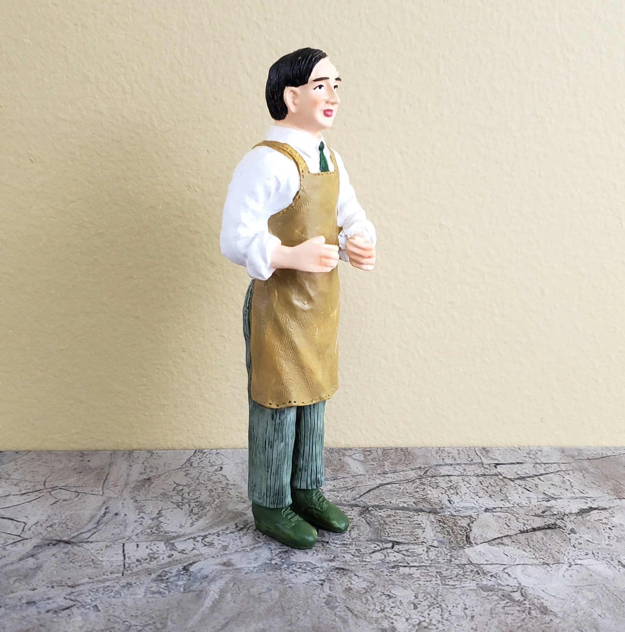 Dollhouse Man Shopkeeper Butler Standing with Apron Resin 1:12 Scale Miniature - Image 2