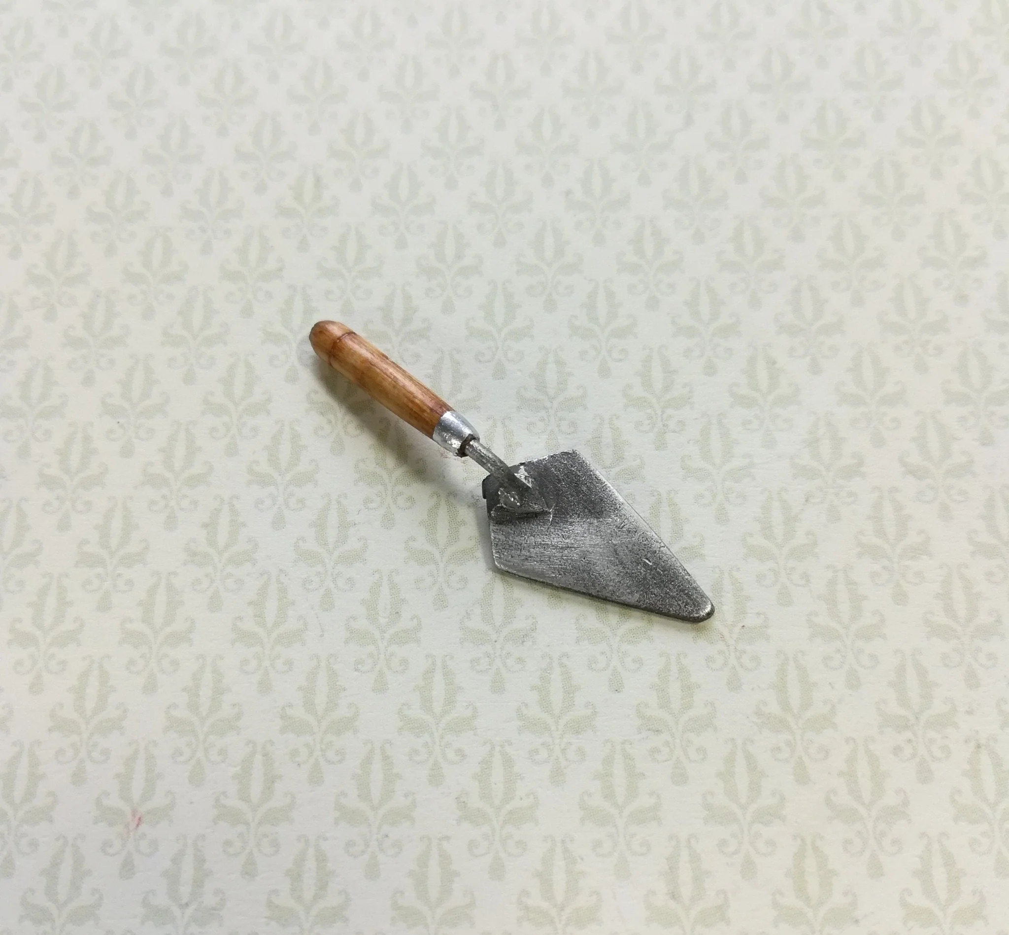 Dollhouse Miniature Mason's Brick Trowel Sir Thomas Thumb 1:12 Scale Tool