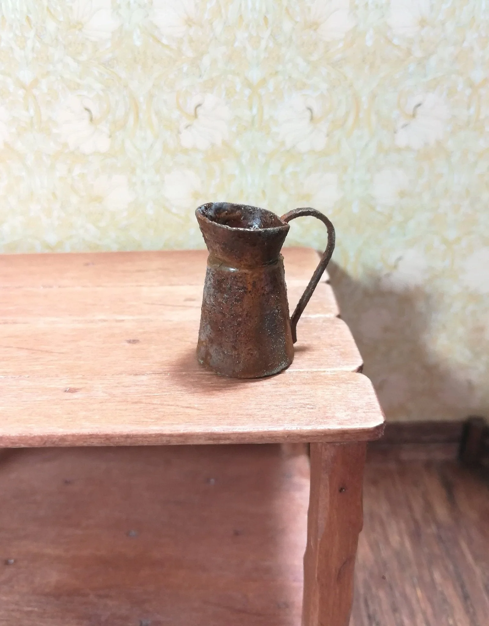 Dollhouse Miniature Metal Pitcher Jug with Handle Rusted Aged 1:12 Scale Garden