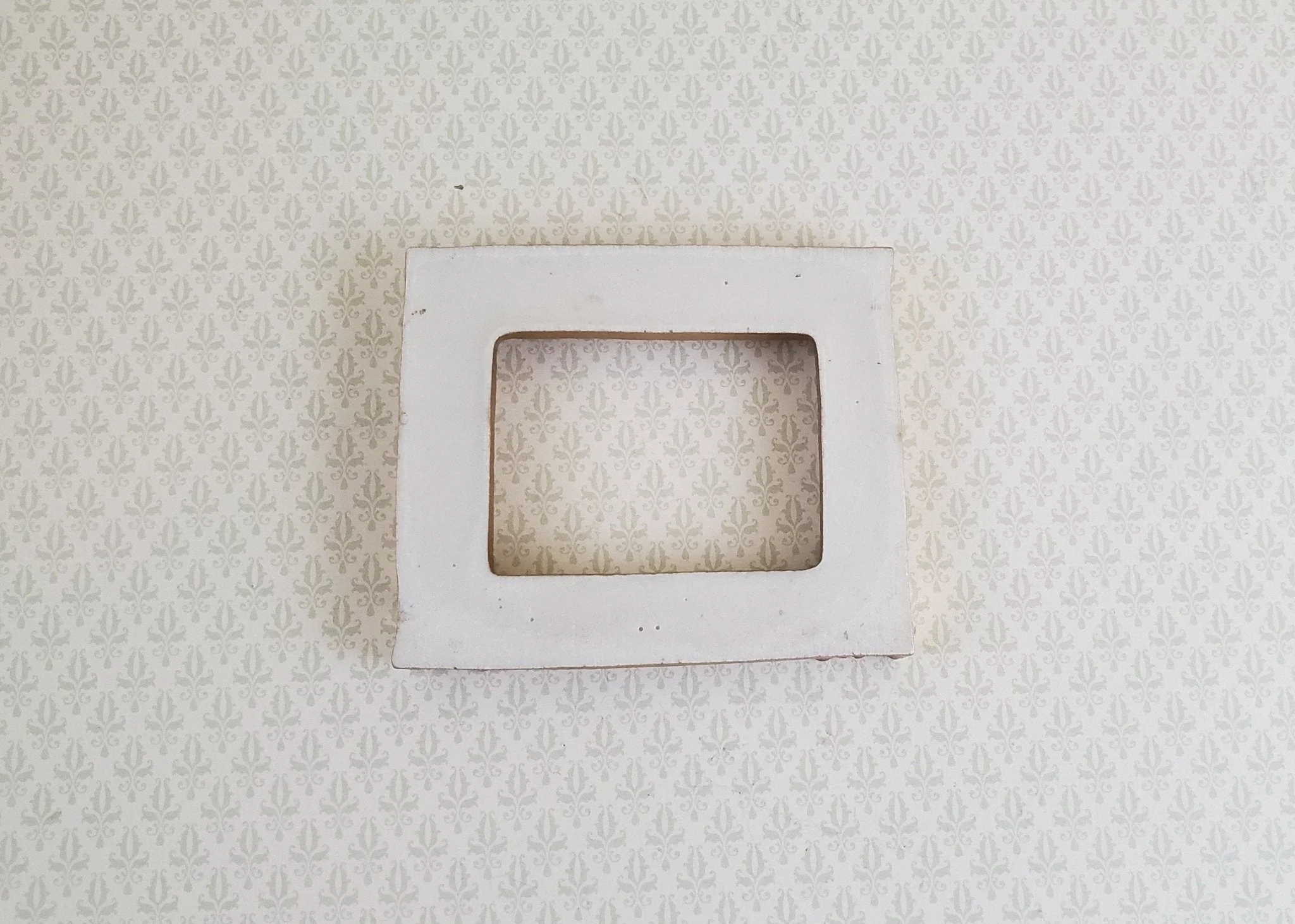 Dollhouse Miniature Picture Frame Fancy Gold for Painting 1:12 Scale B0427 - Image 5