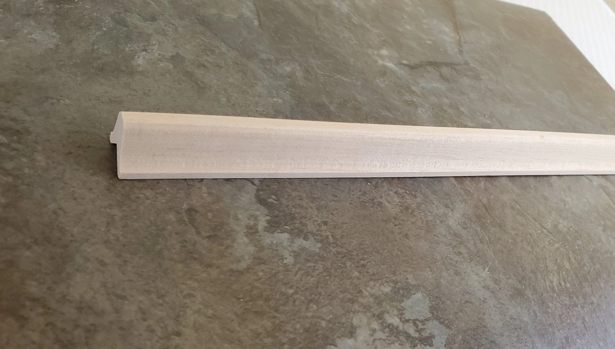 Dollhouse Miniature Roof Top Peak Ridge Molding Trim 5/8" x 18" 1:12 Scale HW7060 - Image 4