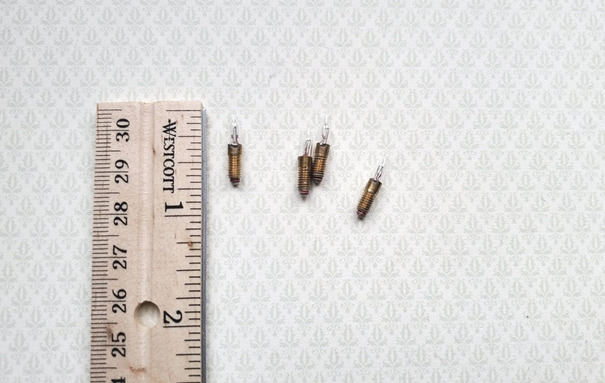 Dollhouse Miniature Screw Base Candle Tip Bulbs Set of 4 Replacements 1:12 Scale CK1010-29 - Image 2