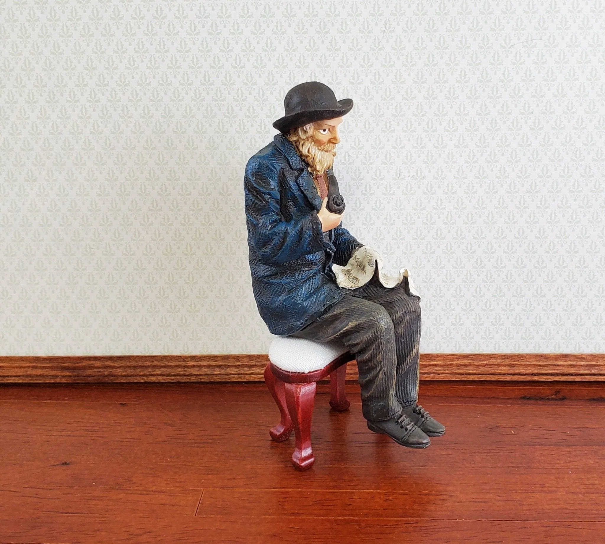 Dollhouse Miniature Seated Man with Beard Pipe Grandpa Resin 1:12 Scale SMALL Petite - Image 3