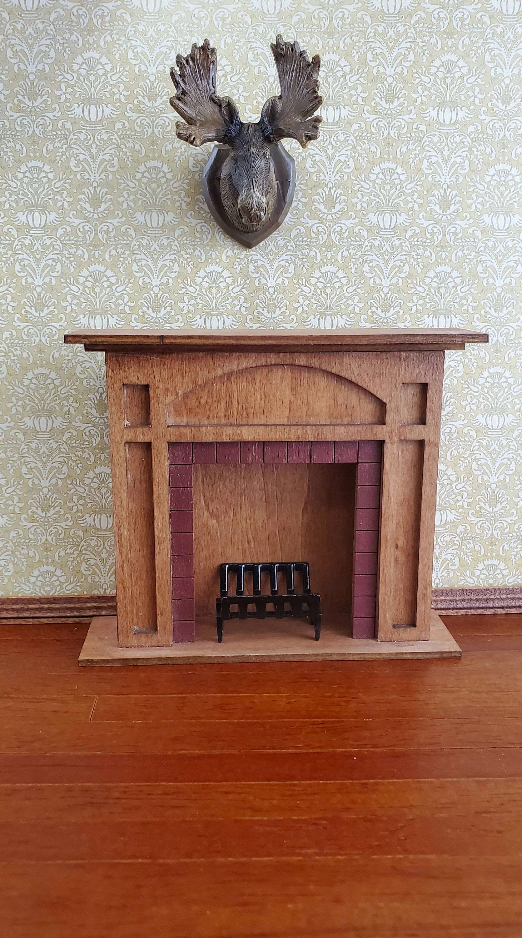 Dollhouse Miniature Small Moose Head Wall Trophy Mounted 1:12 or 1:24 Scale Reutter - Image 2