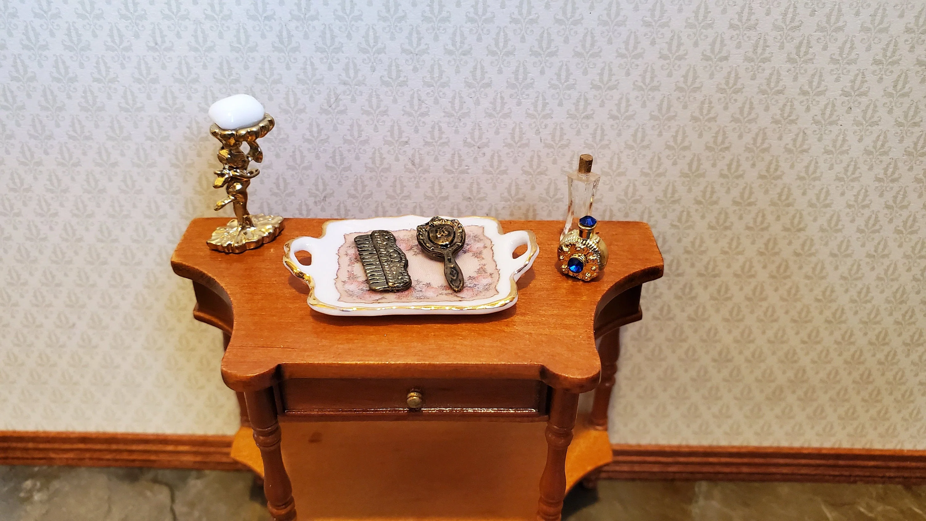 Dollhouse Miniature Soap Dish Cupid with Bar of Soap Gold 1:12 Scale Vanity Accessories - Image 4