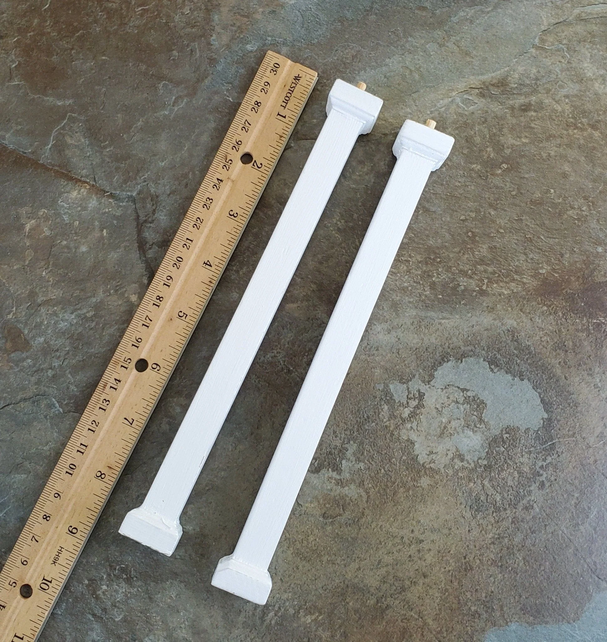 Dollhouse Miniature Square Columns Pillars White 2 pieces 8 3/8" Tall 1:12 Scale - Image 3