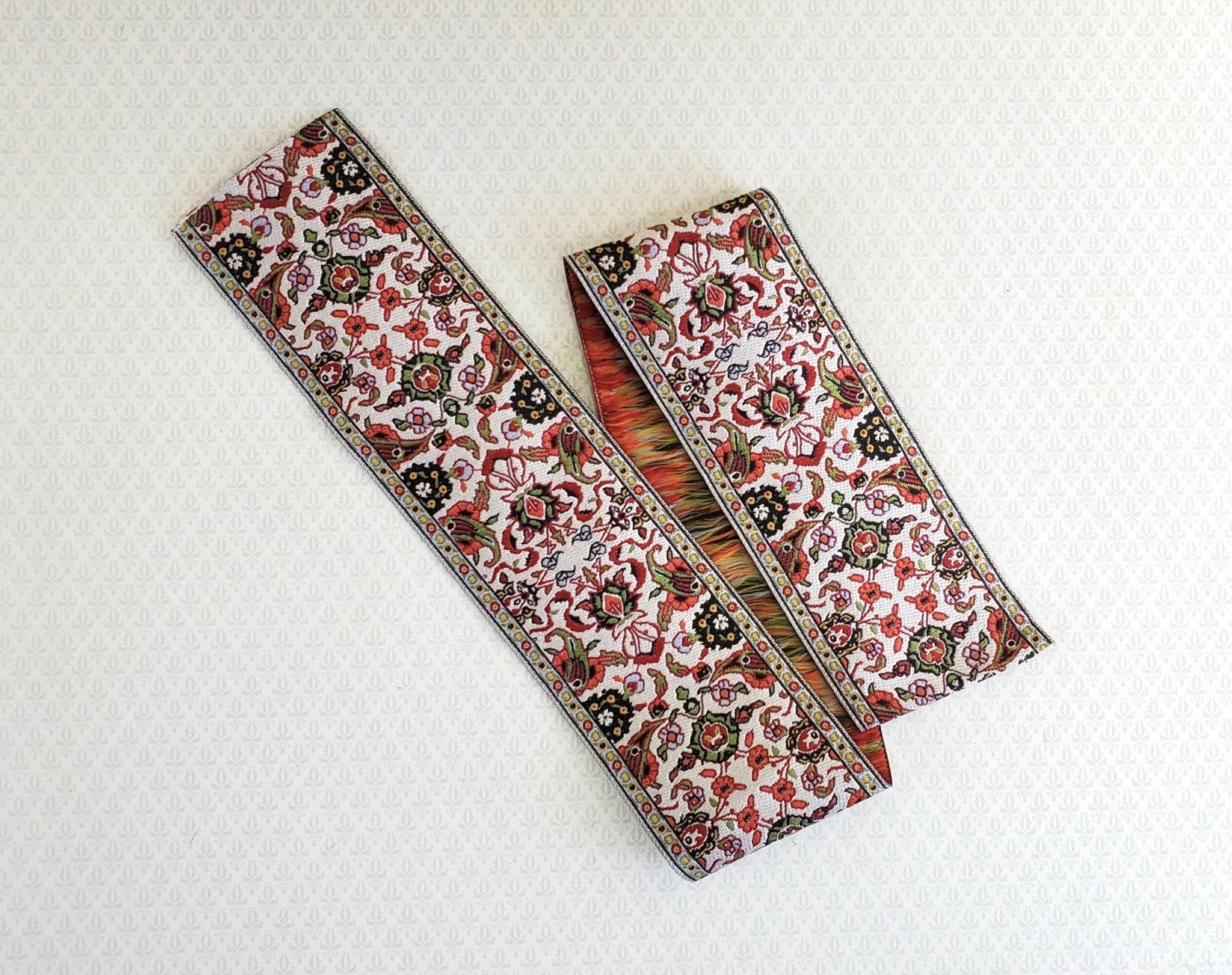 Dollhouse Miniature Stair Runner Red Cream Olive Green Carpet Rug 1:12 Scale
