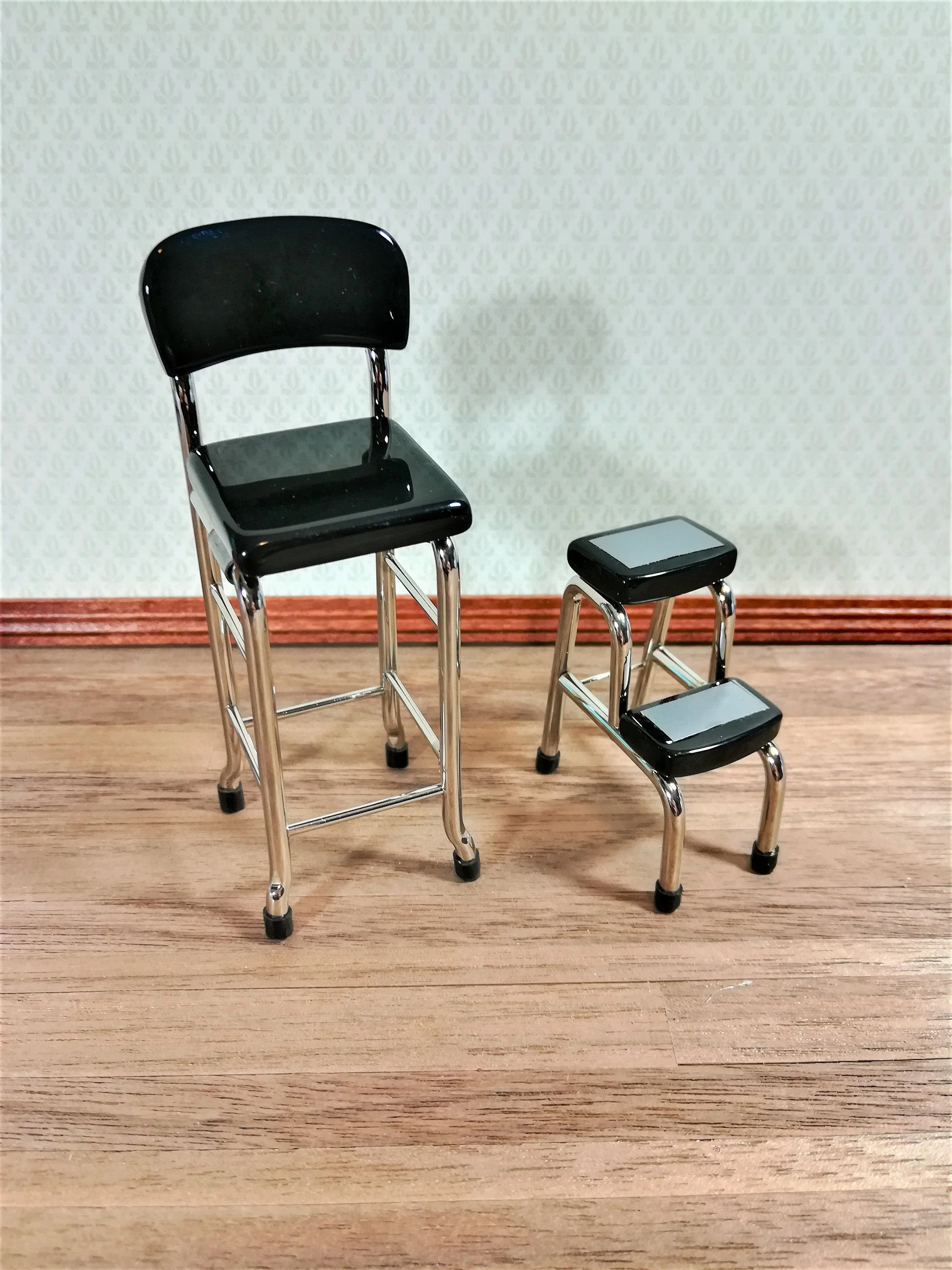 Dollhouse Retro Step Stool Tall Chair 1950s Style Black 1:12 Scale Miniature - Image 6