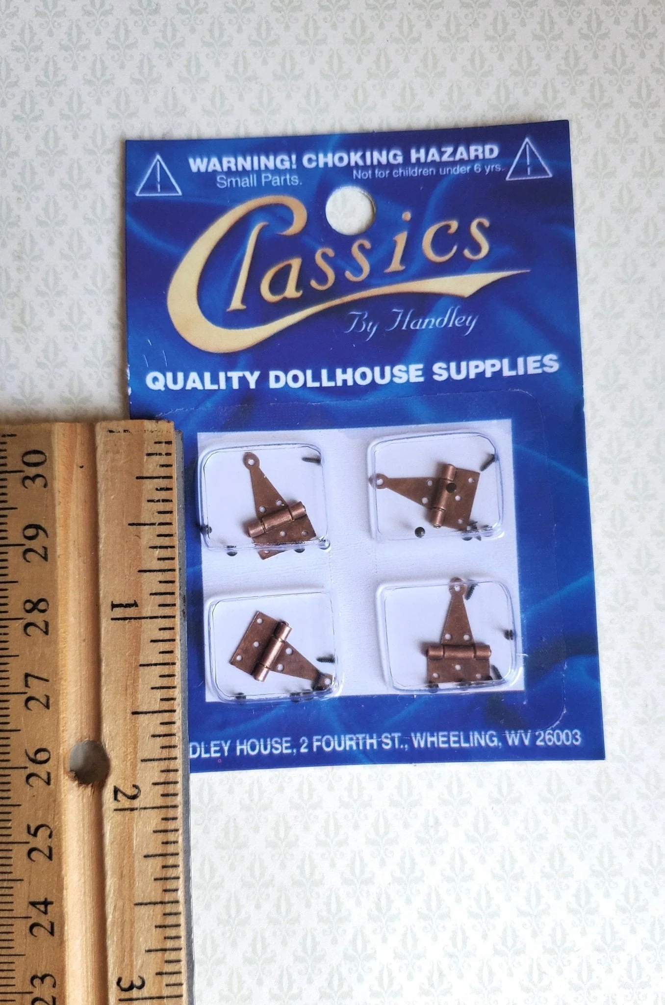 Dollhouse Miniature T Hinges Working x4 Bronze 1:12 Scale Includes Nails - Image 2