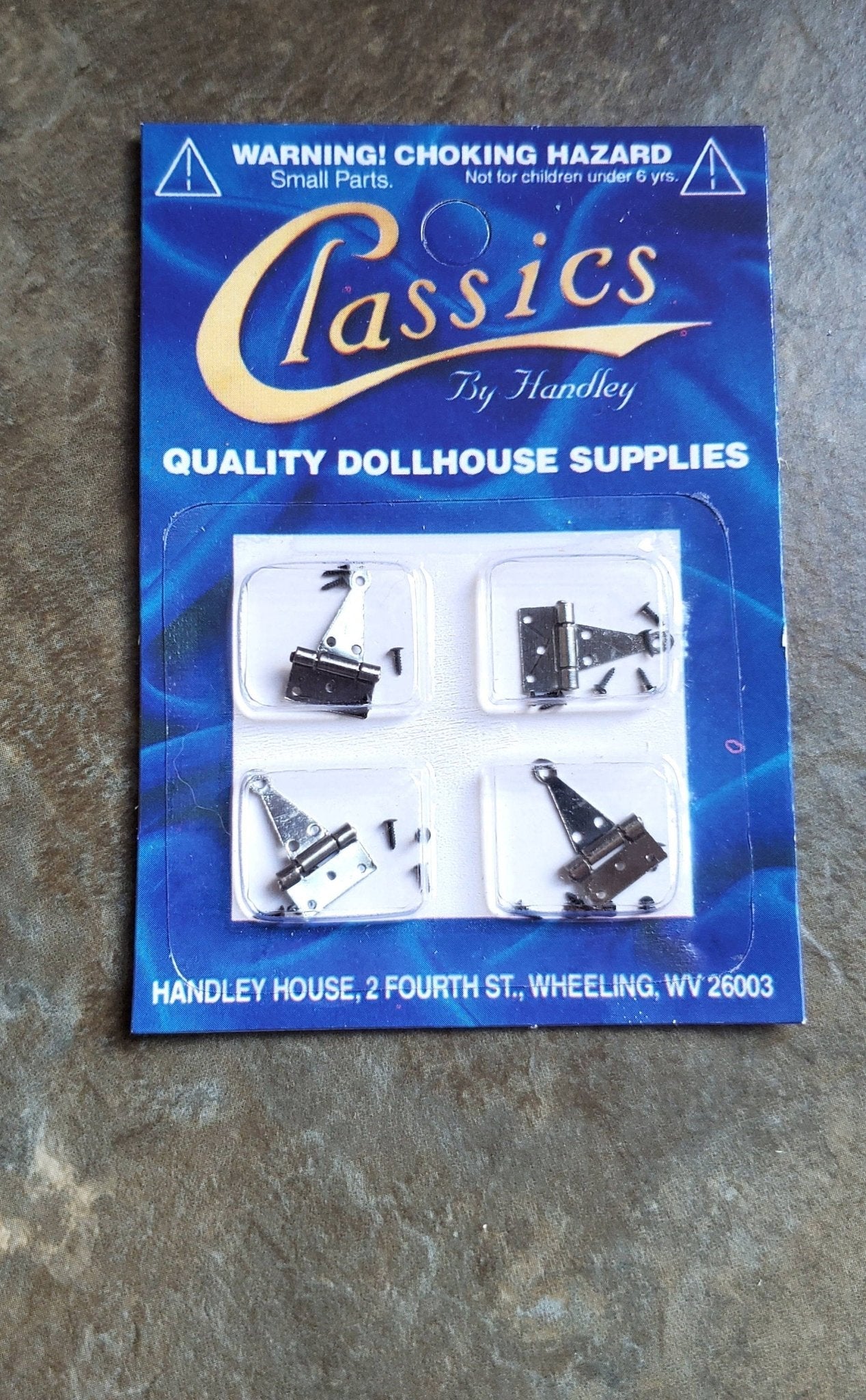 Dollhouse Miniature T Hinges Working x4 Pewter 1:12 Scale Includes Nails - Image 3