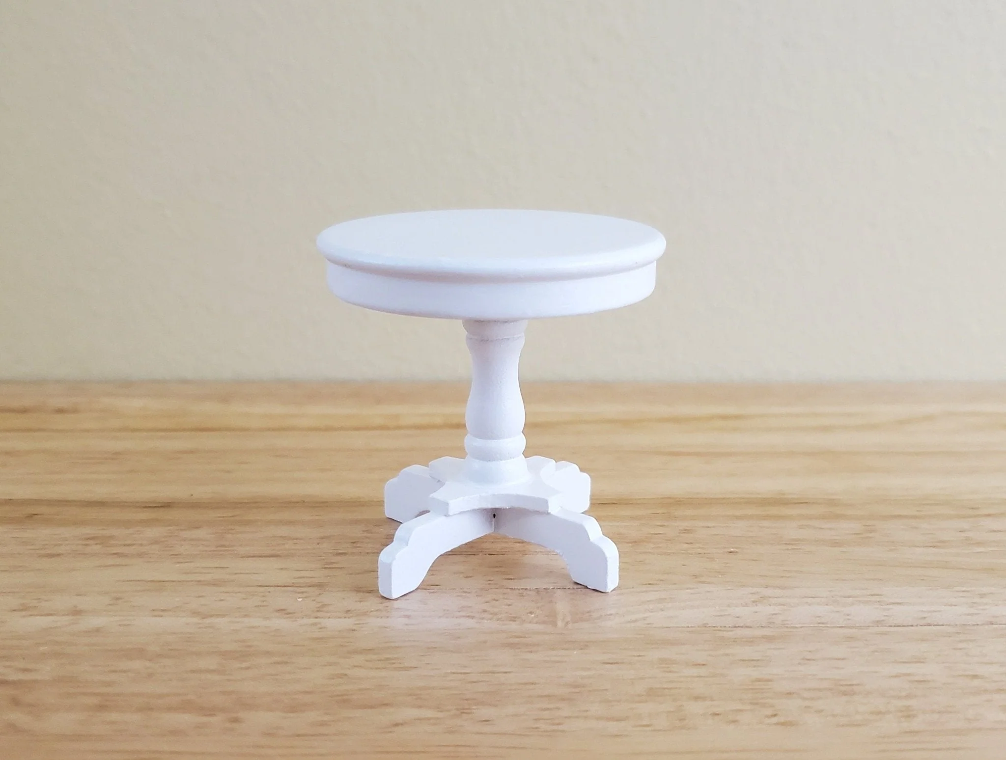 Dollhouse Miniature Table Small Round Side or End Table White 1:12 Scale Furniture