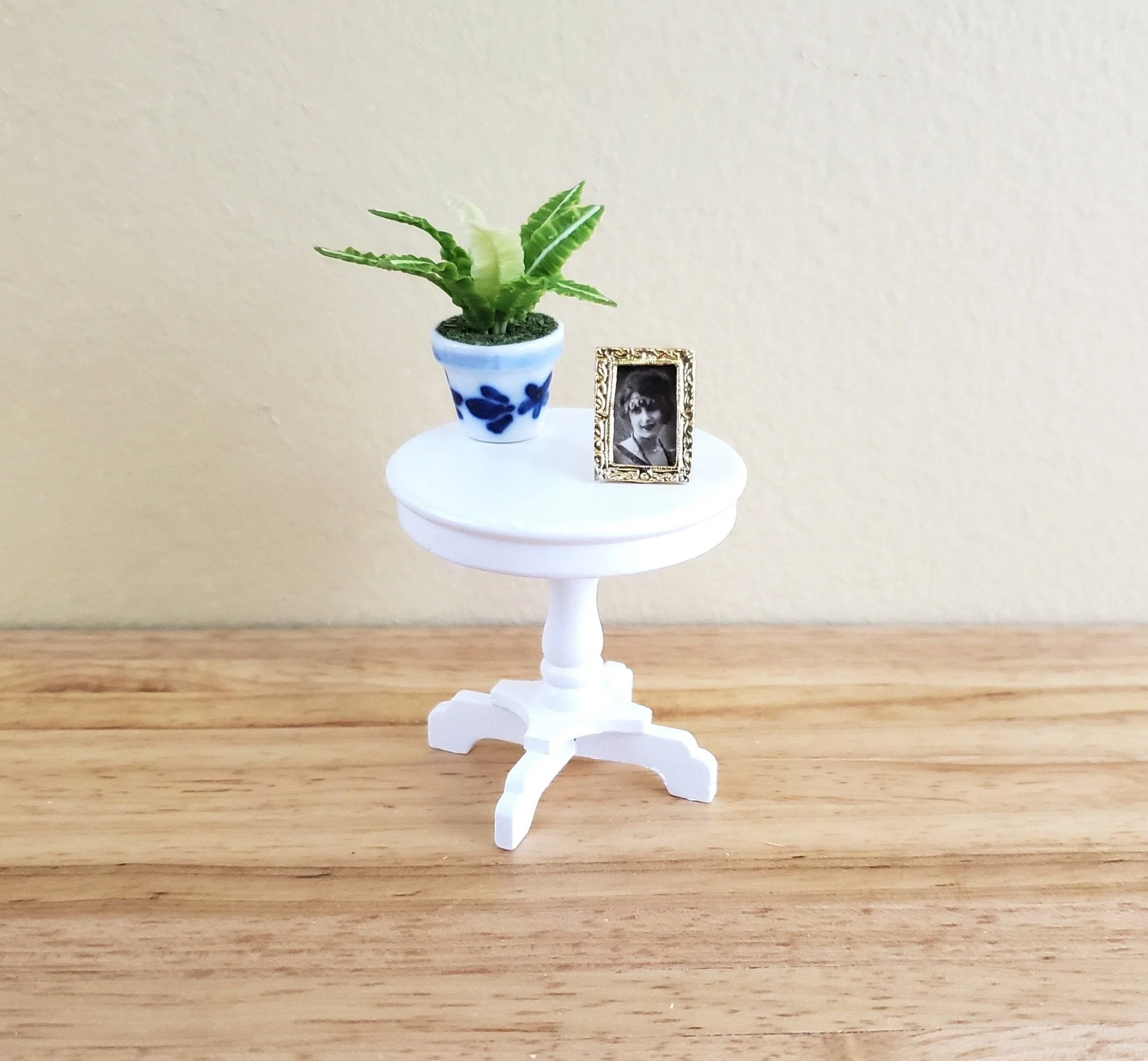 Dollhouse Miniature Table Small Round Side or End Table White 1:12 Scale Furniture - Image 4