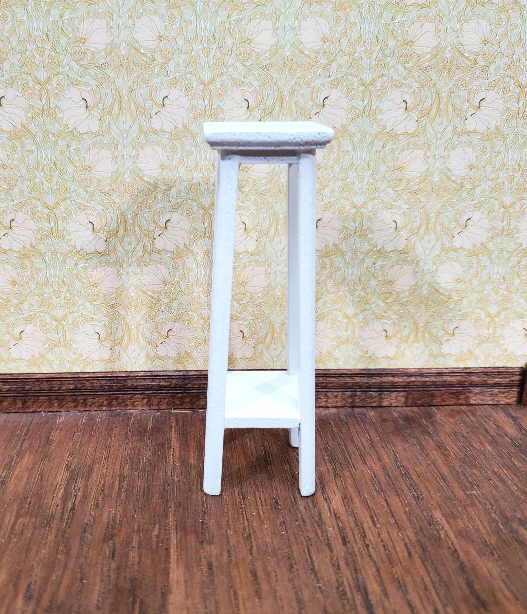 Dollhouse Miniature Tall Fern or Plant Stand Wood White 1:12 Scale Furniture - Image 2
