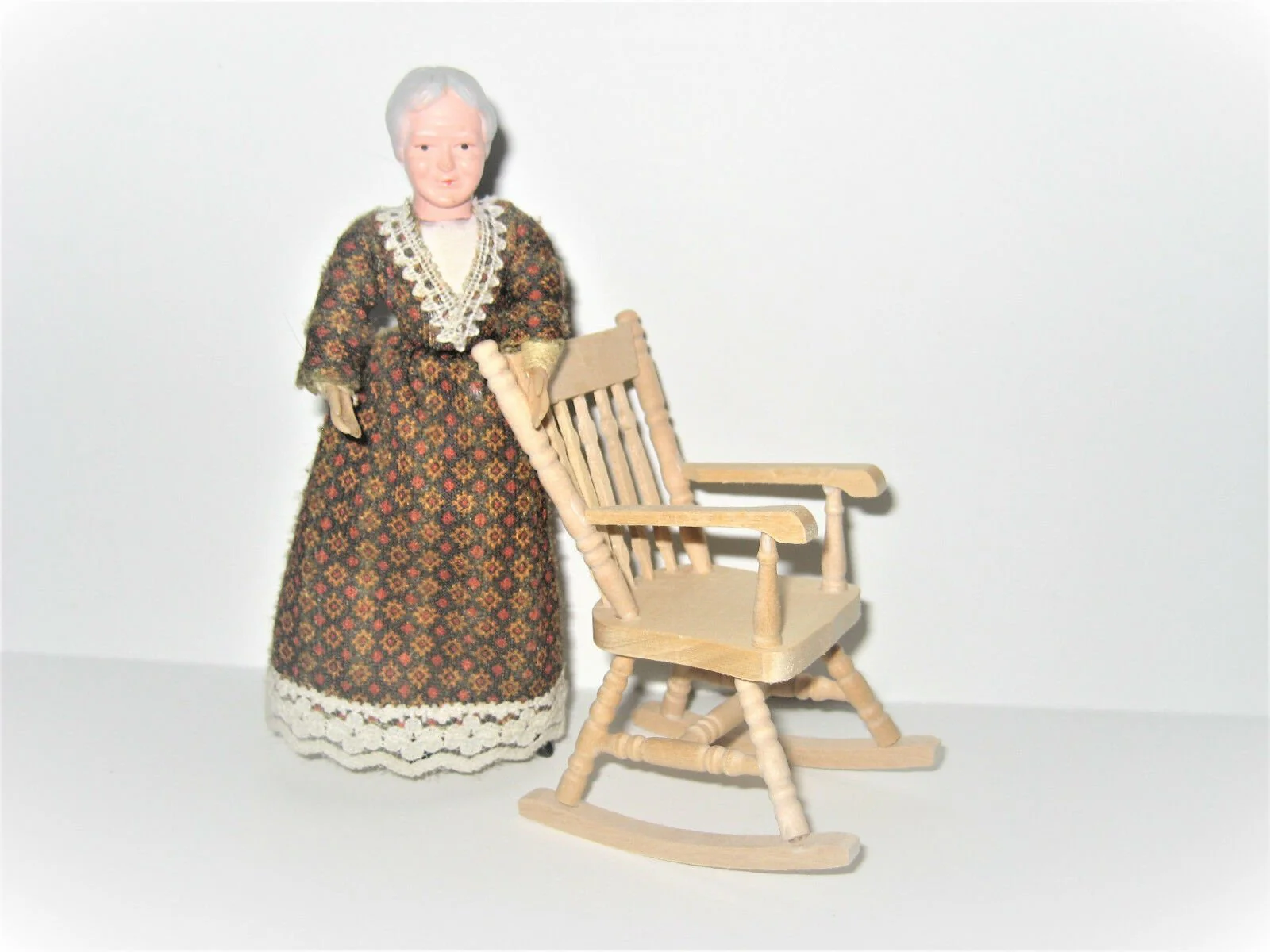 Dollhouse Miniature Unfinished Rocking Chair 1:12 Scale Furniture - Image 3