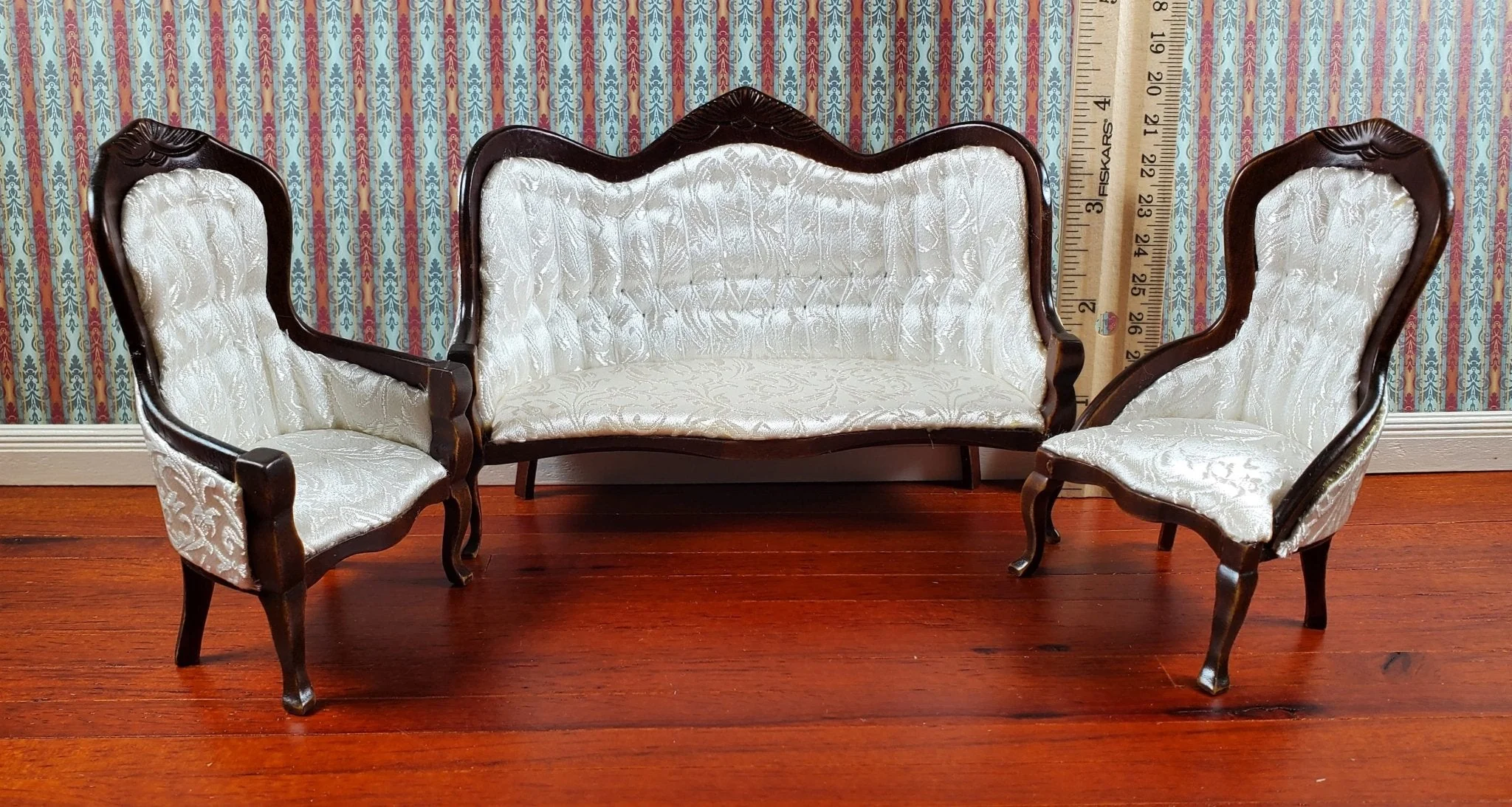 Dollhouse Miniature Victorian Living Room Set Sofa Chairs 1:12 Scale Furniture Walnut Finish - Image 3