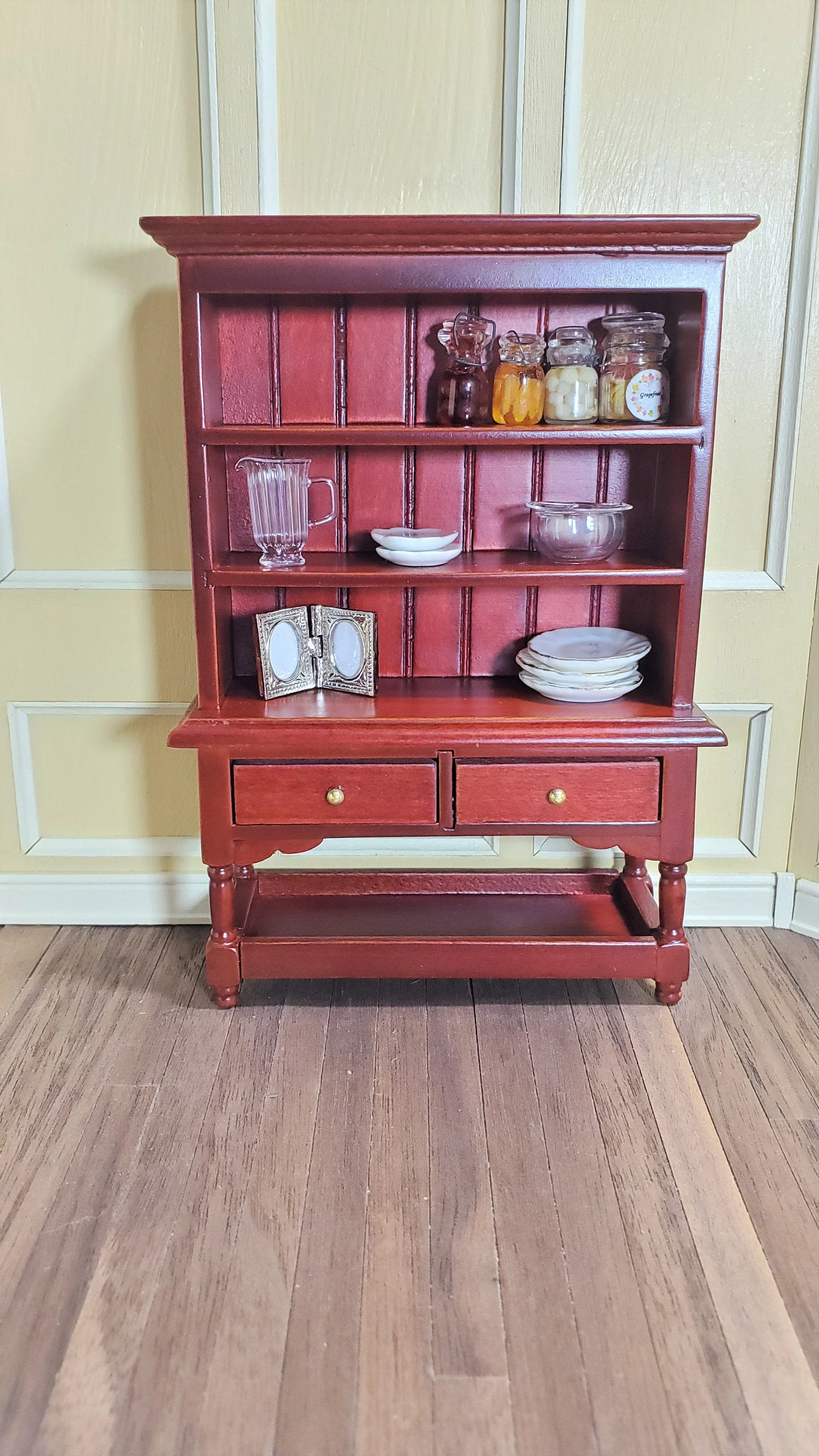 Dollhouse Miniature Welsh Kitchen Cabinet Cupboard 1:12 Scale Mahogany Finish - Image 4