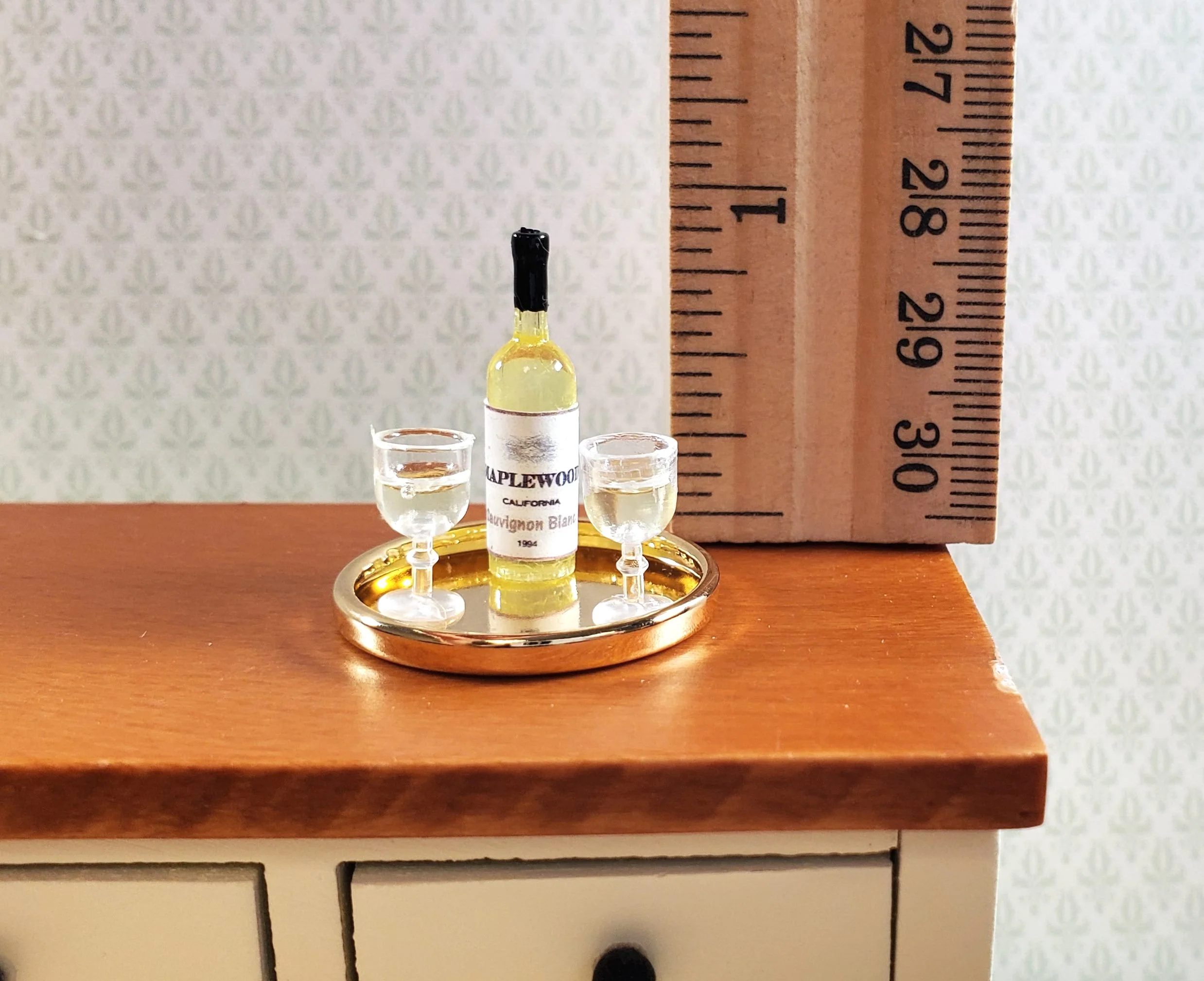 Dollhouse Miniature White Wine Bottle & 2 Filled Wine Glasses on Tray 1:12 Scale - Image 3