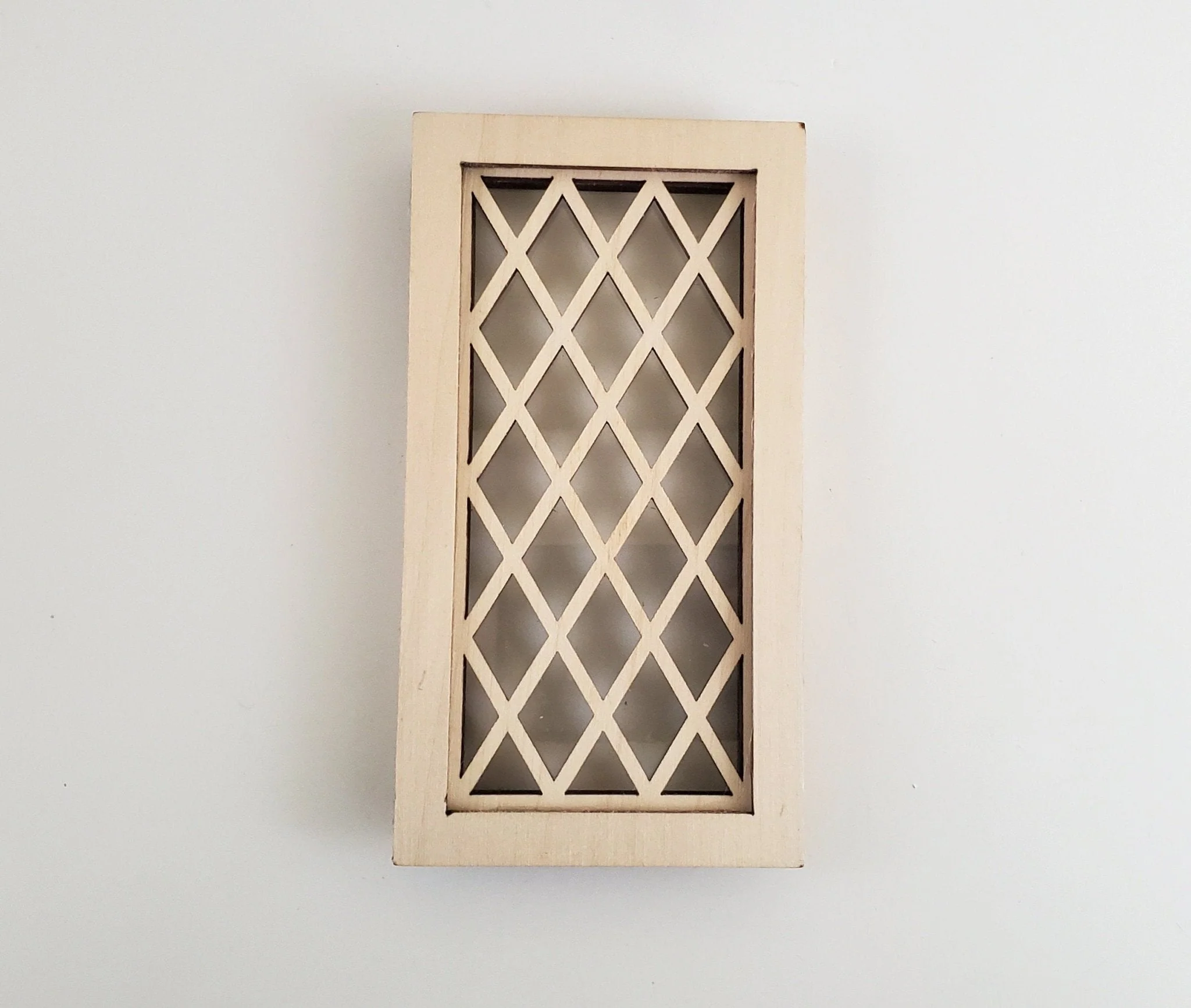 Dollhouse Miniature Window Tudor Style Diamond Pane 1:12 Scale Wood Alessio 2114