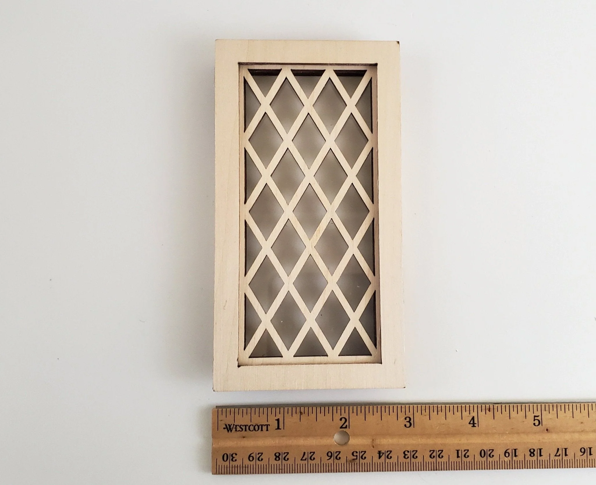 Dollhouse Miniature Window Tudor Style Diamond Pane 1:12 Scale Wood Alessio 2114 - Image 3