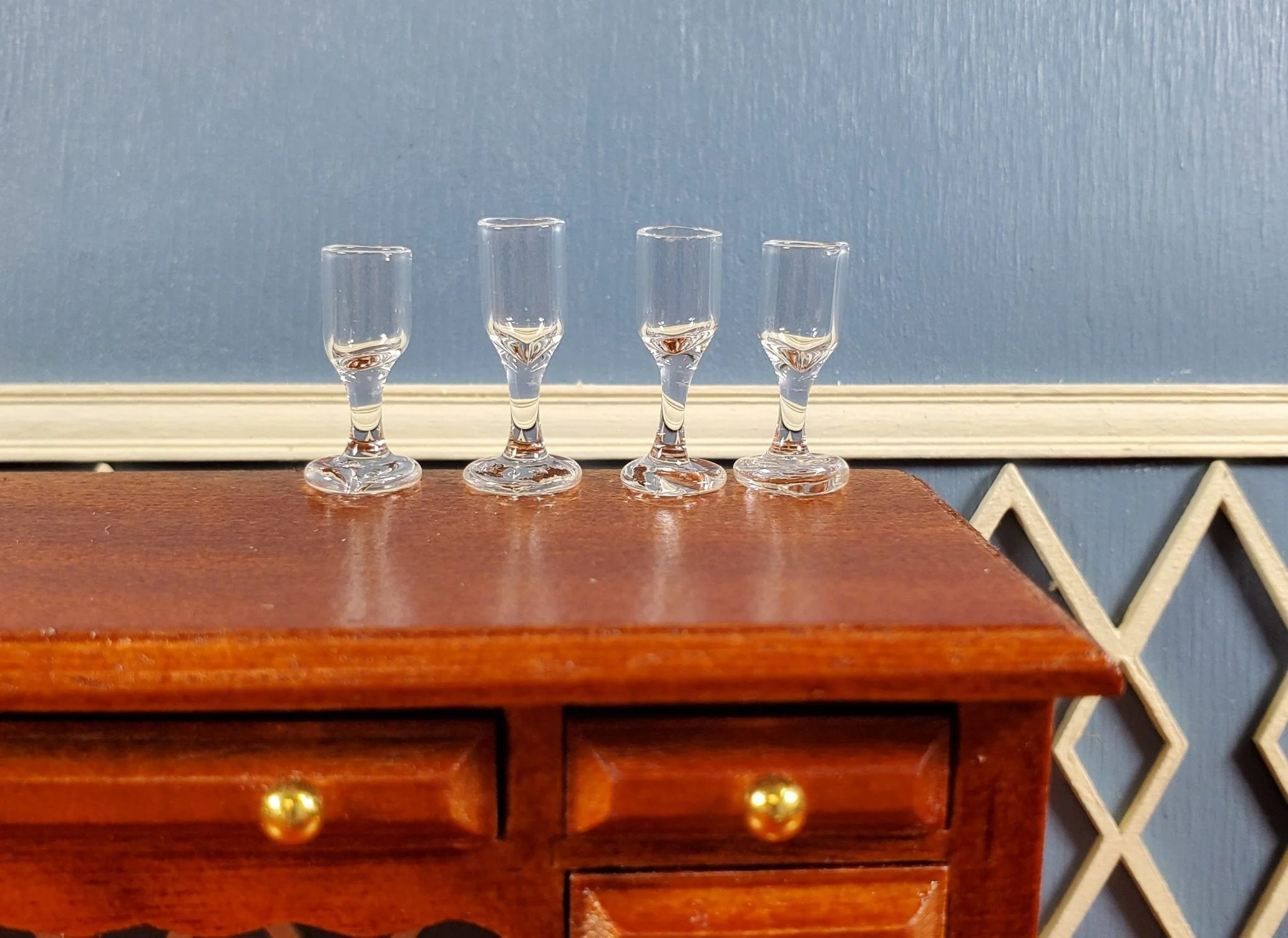 Dollhouse Wine Glasses Set of 4 Real Glass 1:12 Scale Miniatures 11/16" Tall