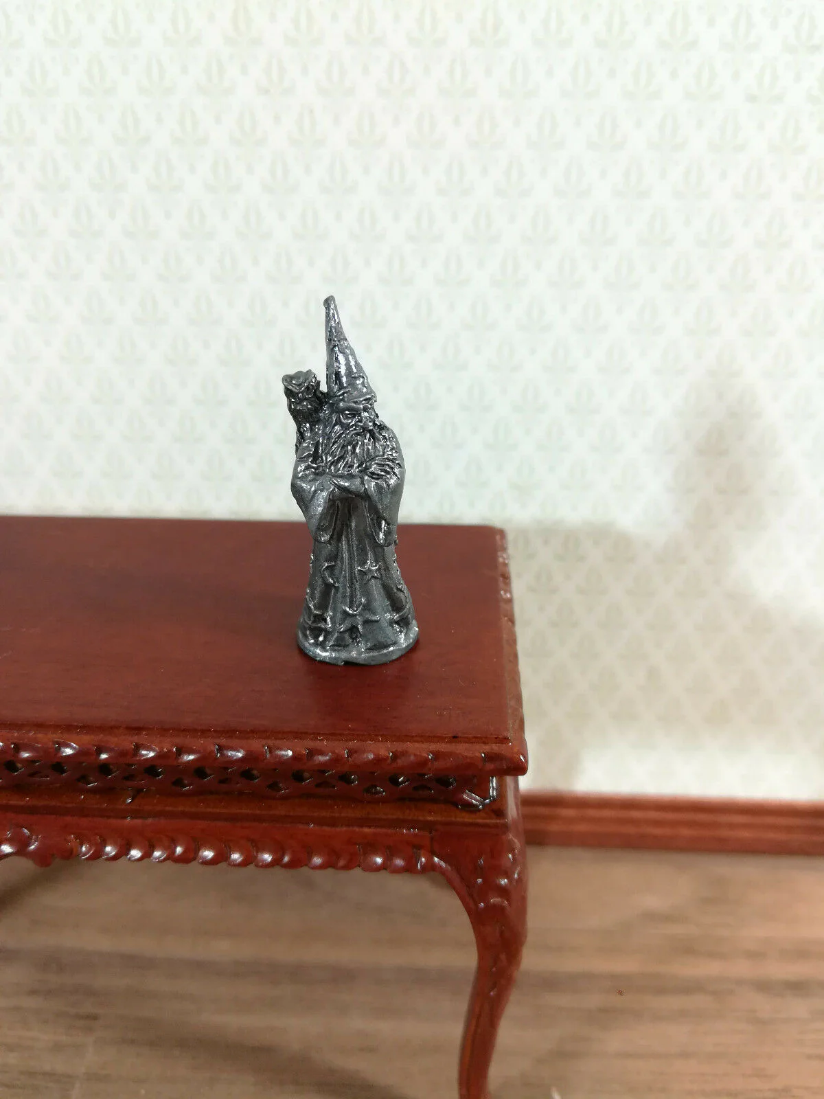 Dollhouse Miniature Wizard with Owl Statue Robed Bearded 1:12 Scale 1 1/4" Tall - Image 4