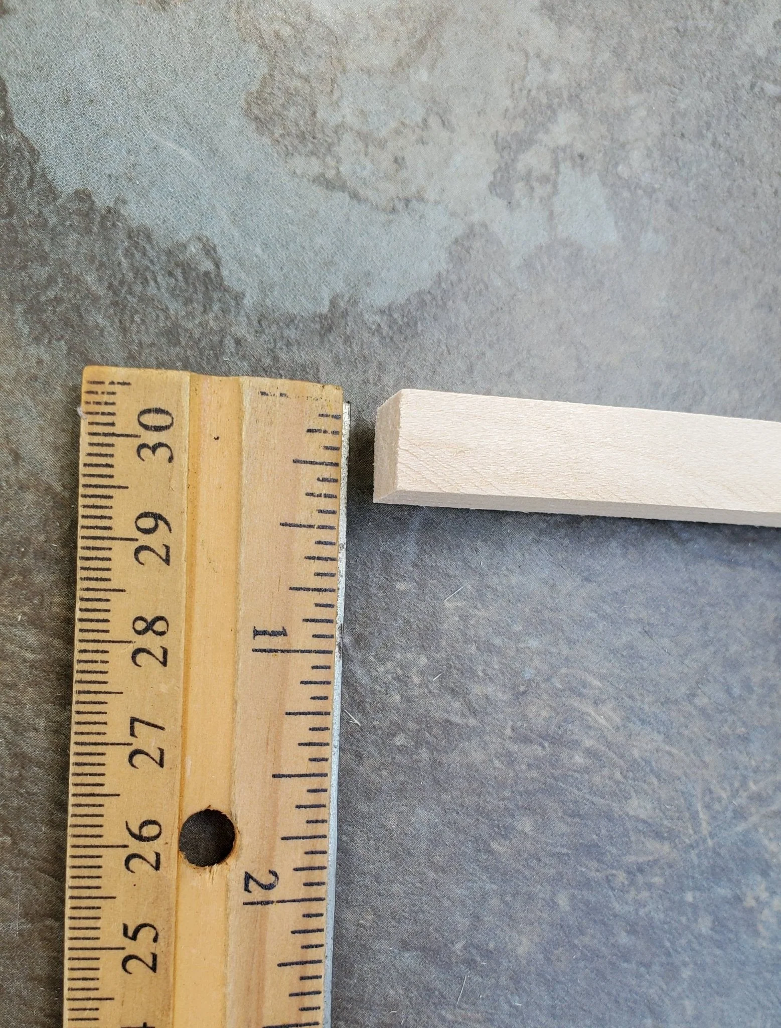 Dollhouse Miniature Wood Beams Posts 3/8 x 3/8 x 18" long 1:12 Scale x5 - Image 3