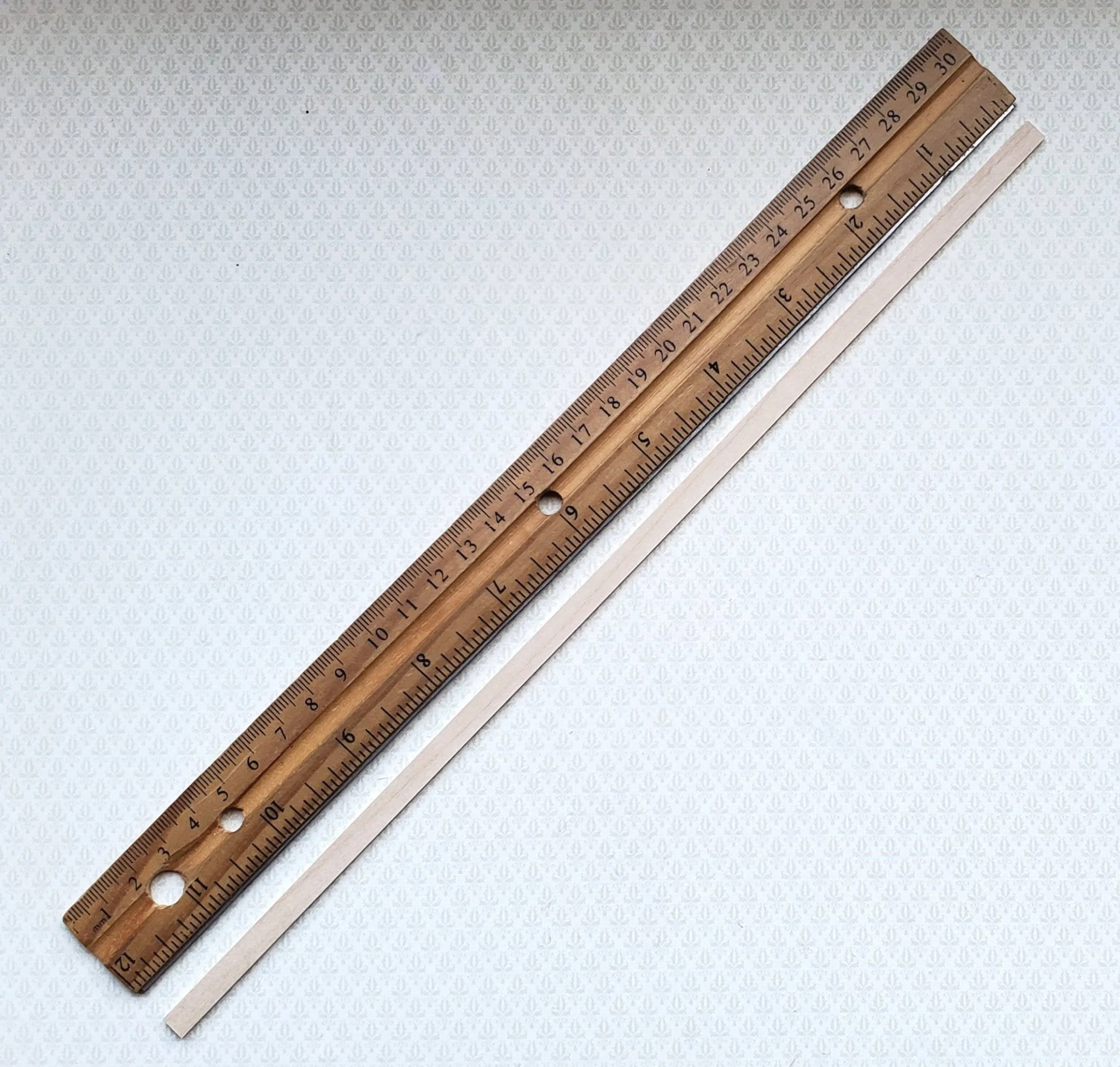Basswood Wood Strips 10 Pieces Crafts Dollhouse Flooring 1/16 x 1/4 x 12" long - Image 3