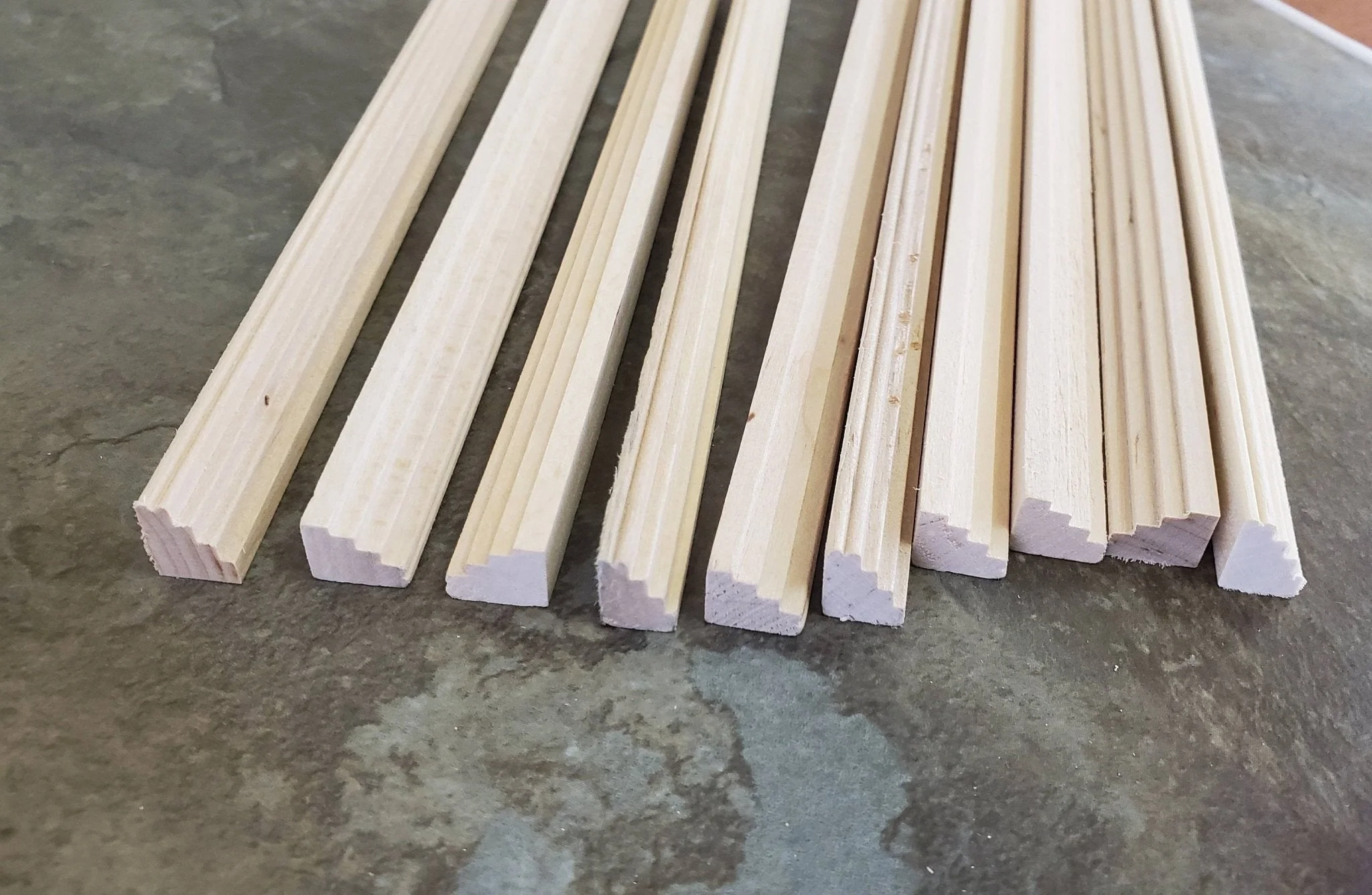 Dollhouse Miniatures 6" Cornice Crown Molding Scrap Trim x10 Pieces 1:12 Scale Building 70233