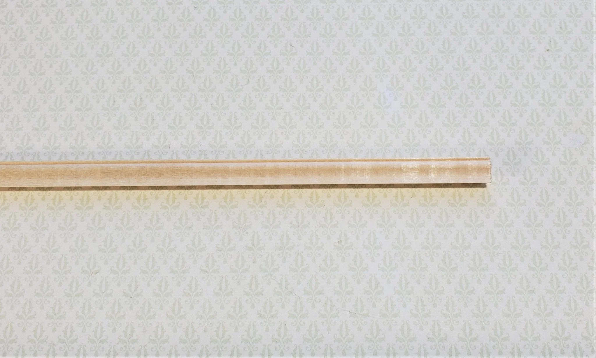 Dollhouse Miniatures Picture Frame or Trim Molding 1/4" wide x 18" long 1:12 Scale