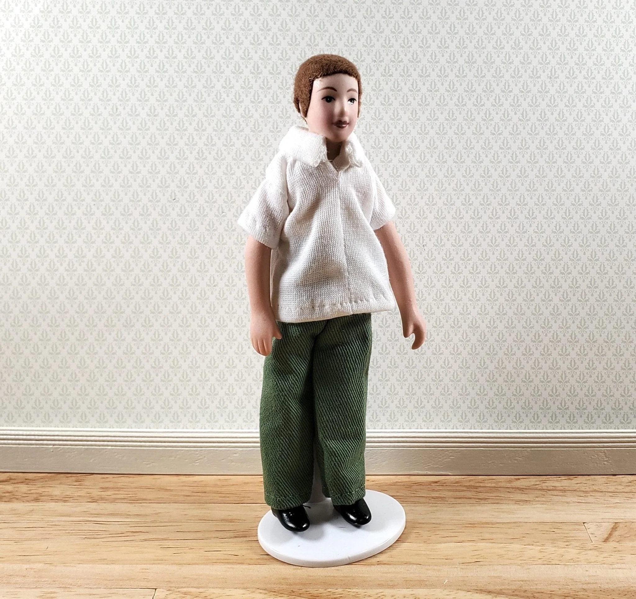 Dollhouse Modern Male Man Doll Porcelain Dad Father 1:12 Scale Miniature White Shirt
