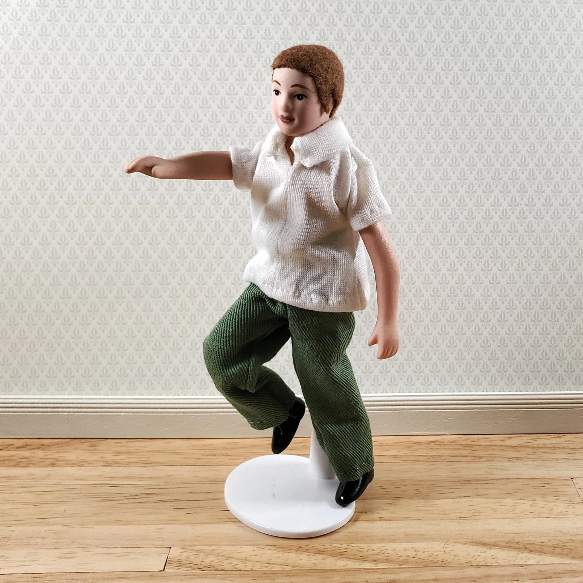Dollhouse Modern Male Man Doll Porcelain Dad Father 1:12 Scale Miniature White Shirt - Image 2