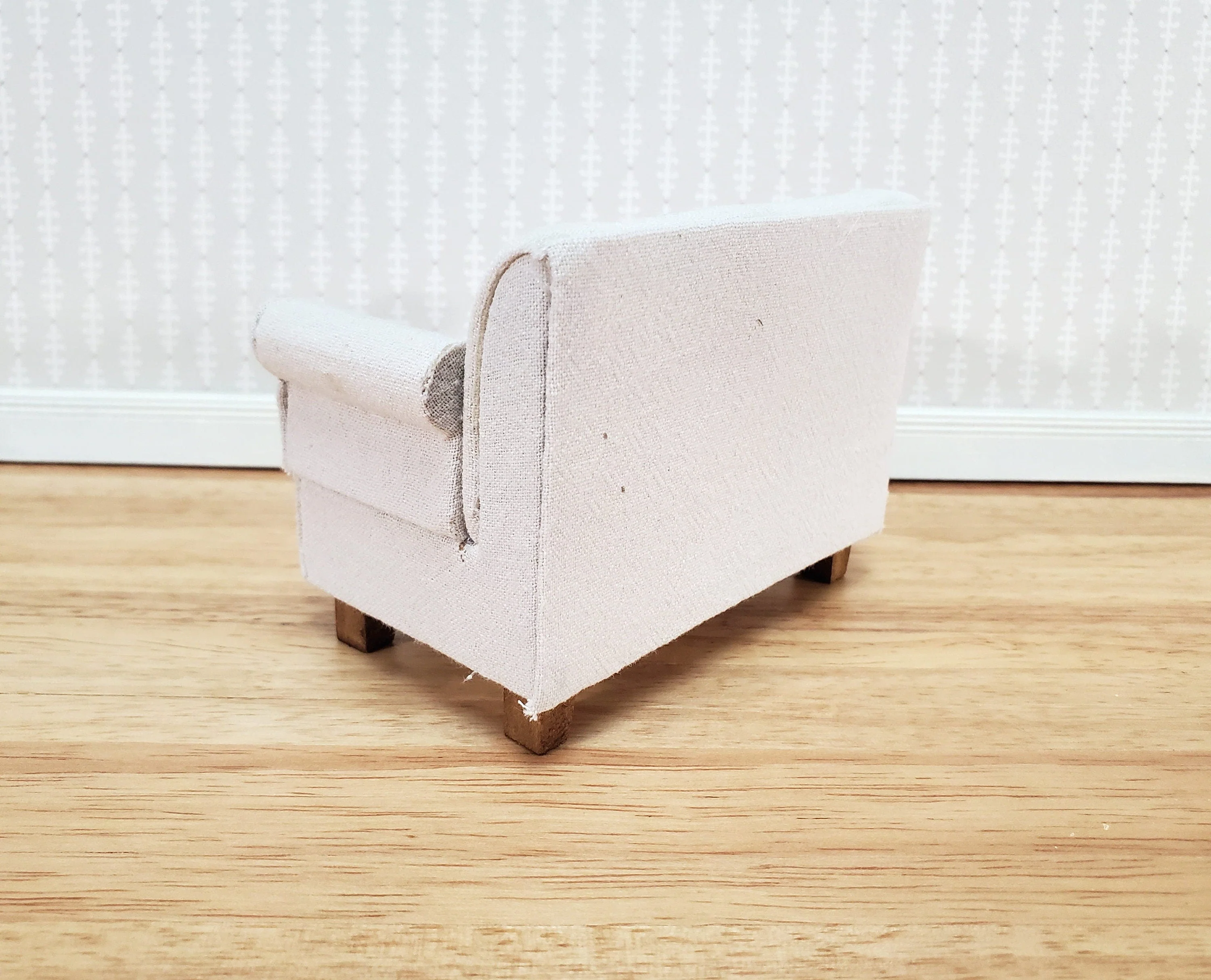 Dollhouse Modern Sofa Cream/Beige Couch Small 1:12 Scale Miniature Furniture - Image 3