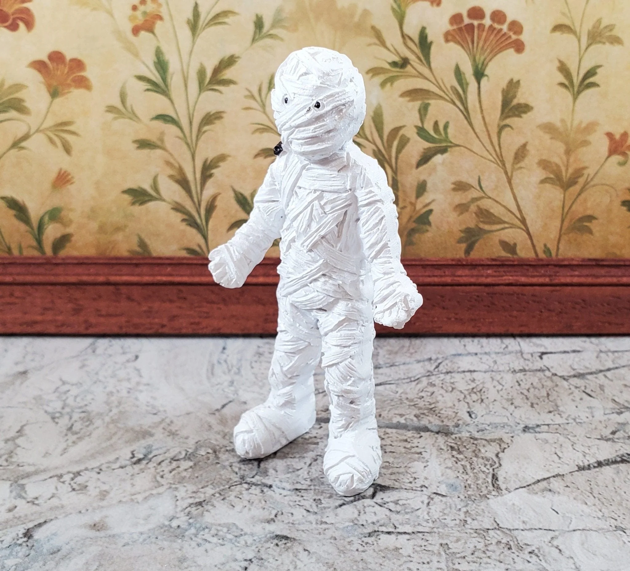 Dollhouse Mummy Doll Trick or Treat Halloween Decor 1:12 Scale Miniatures