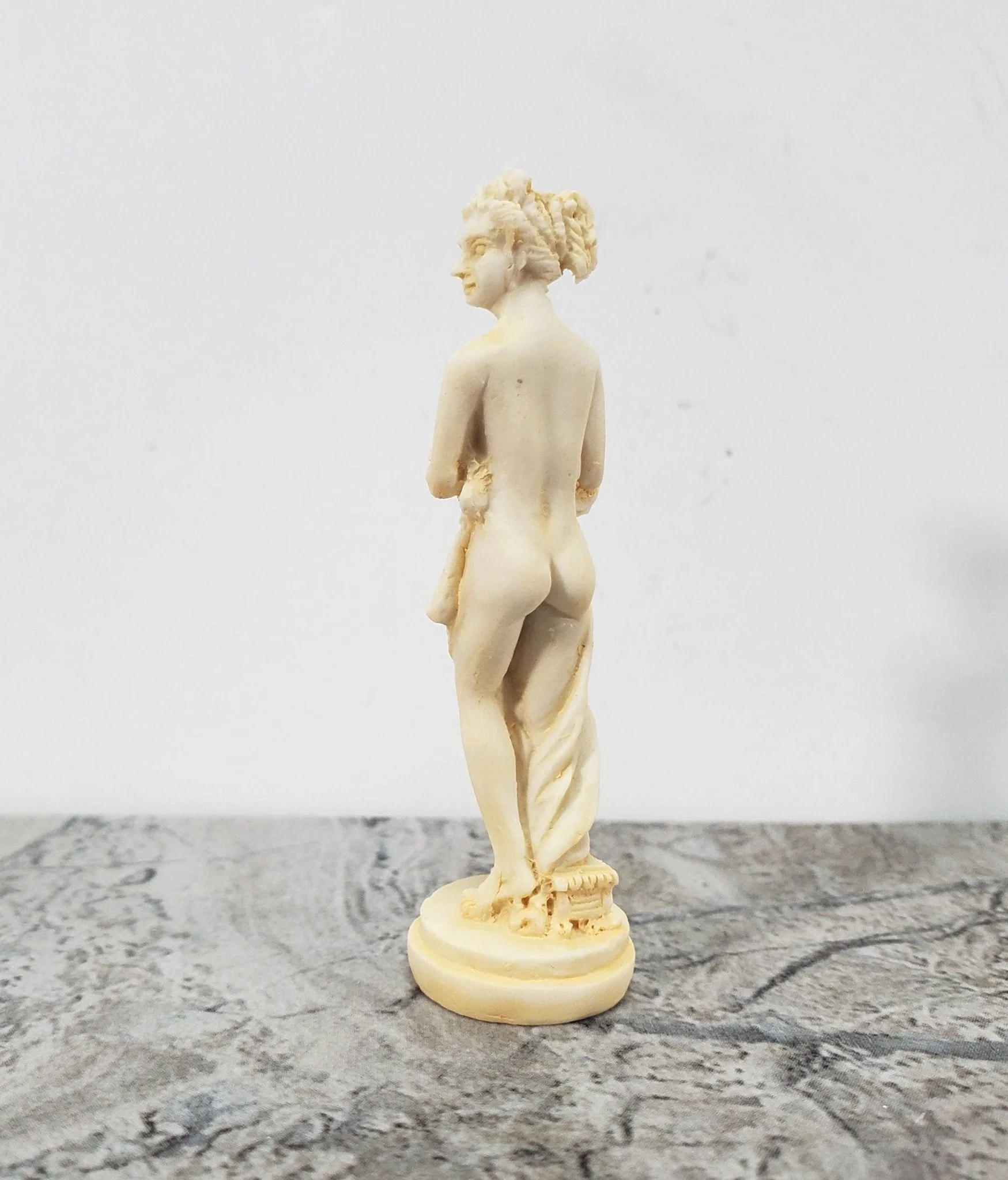 Dollhouse Nude Female Garden Statue Small Aged Finish fairy garden Miniatures - Image 3