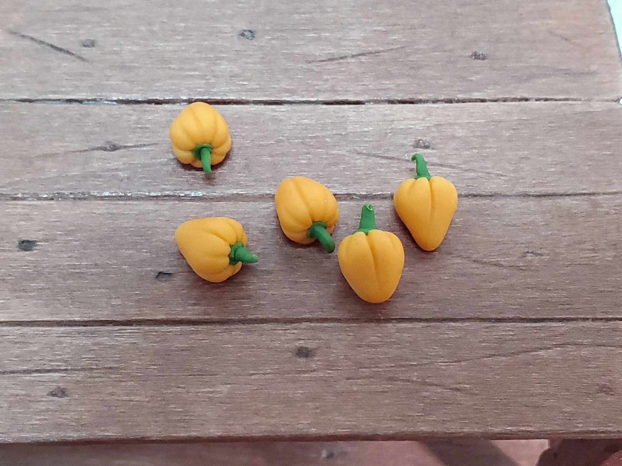 Dollhouse Orange Bell Peppers Small Set of 5 1:12 Scale Miniature Kitchen Food