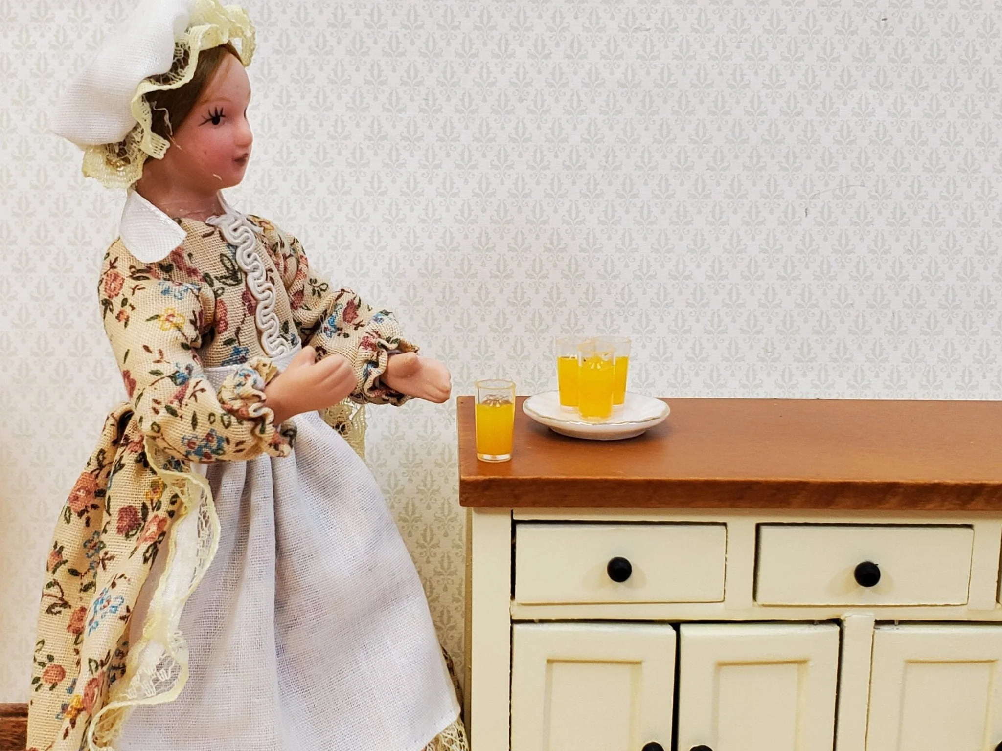 Dollhouse Orange Juice OJ 4 Filled Glassed 1:12 Scale Miniature Food Kitchen - Image 3