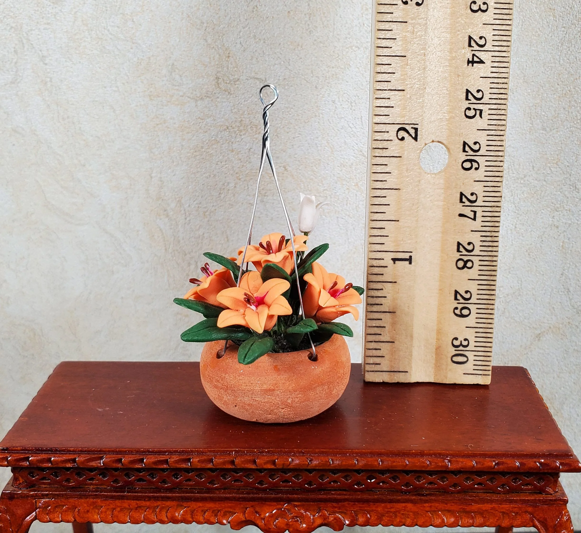 Dollhouse Orange Lilies in a Hanging Terra Cotta Planter 1:12 Scale Miniature - Image 3