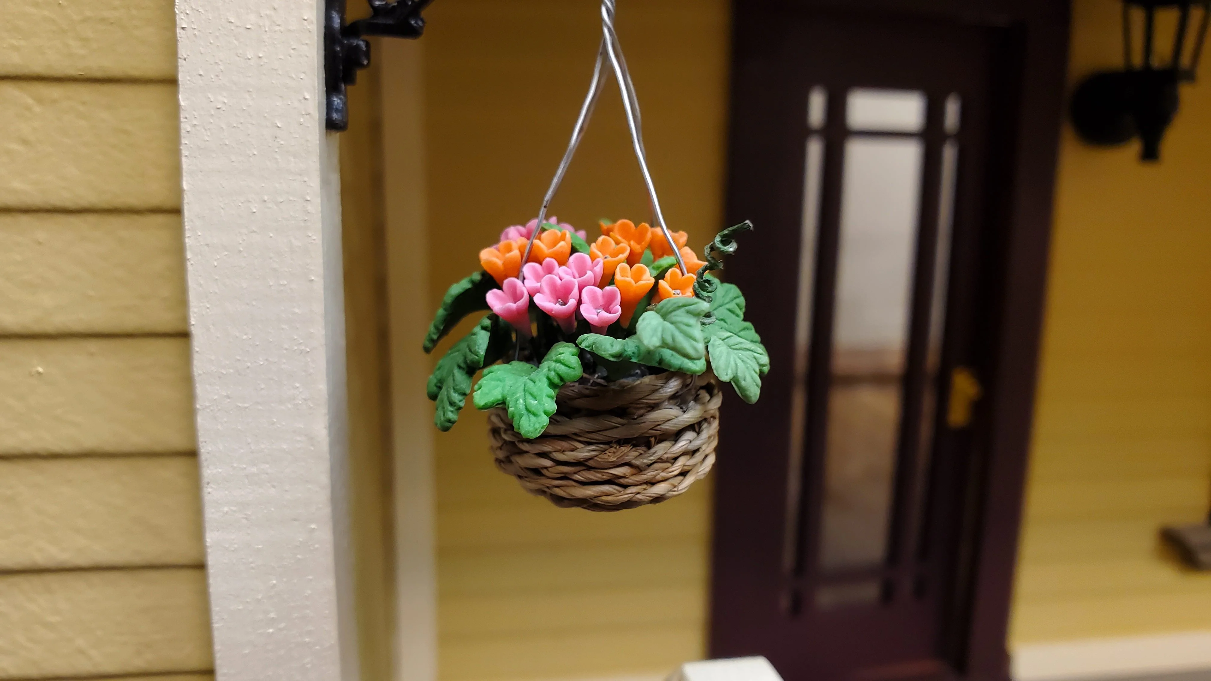 Dollhouse Orange & Pink Flowers in Hanging Basket 1:12 Scale Miniature Garden - Image 3