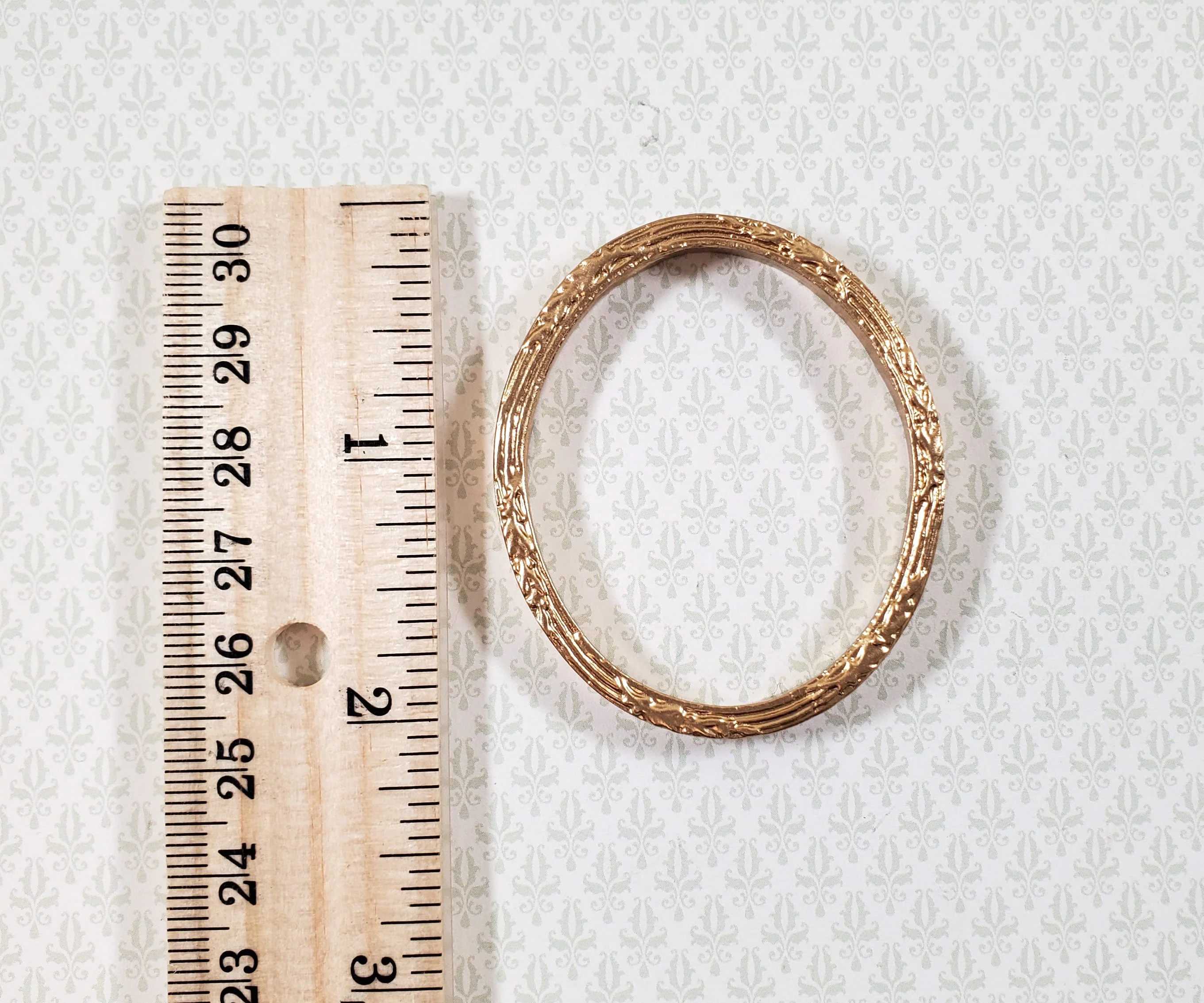 Dollhouse Oval Picture Frame Gold for Paintings Medium Size Miniature - Image 4