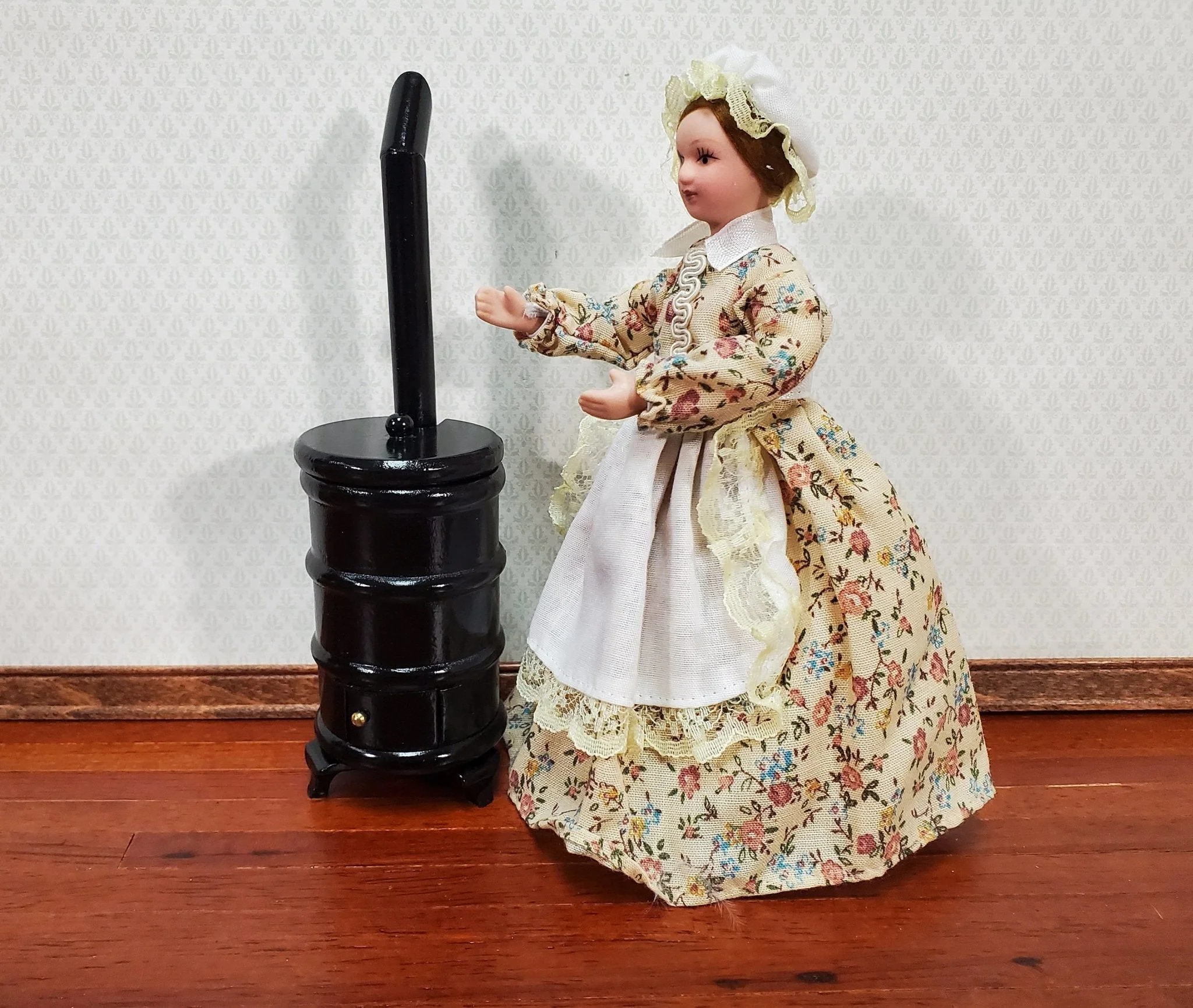 Dollhouse Parlor Stove Round Wood Heating 1:12 Scale Miniature Furniture - Image 3