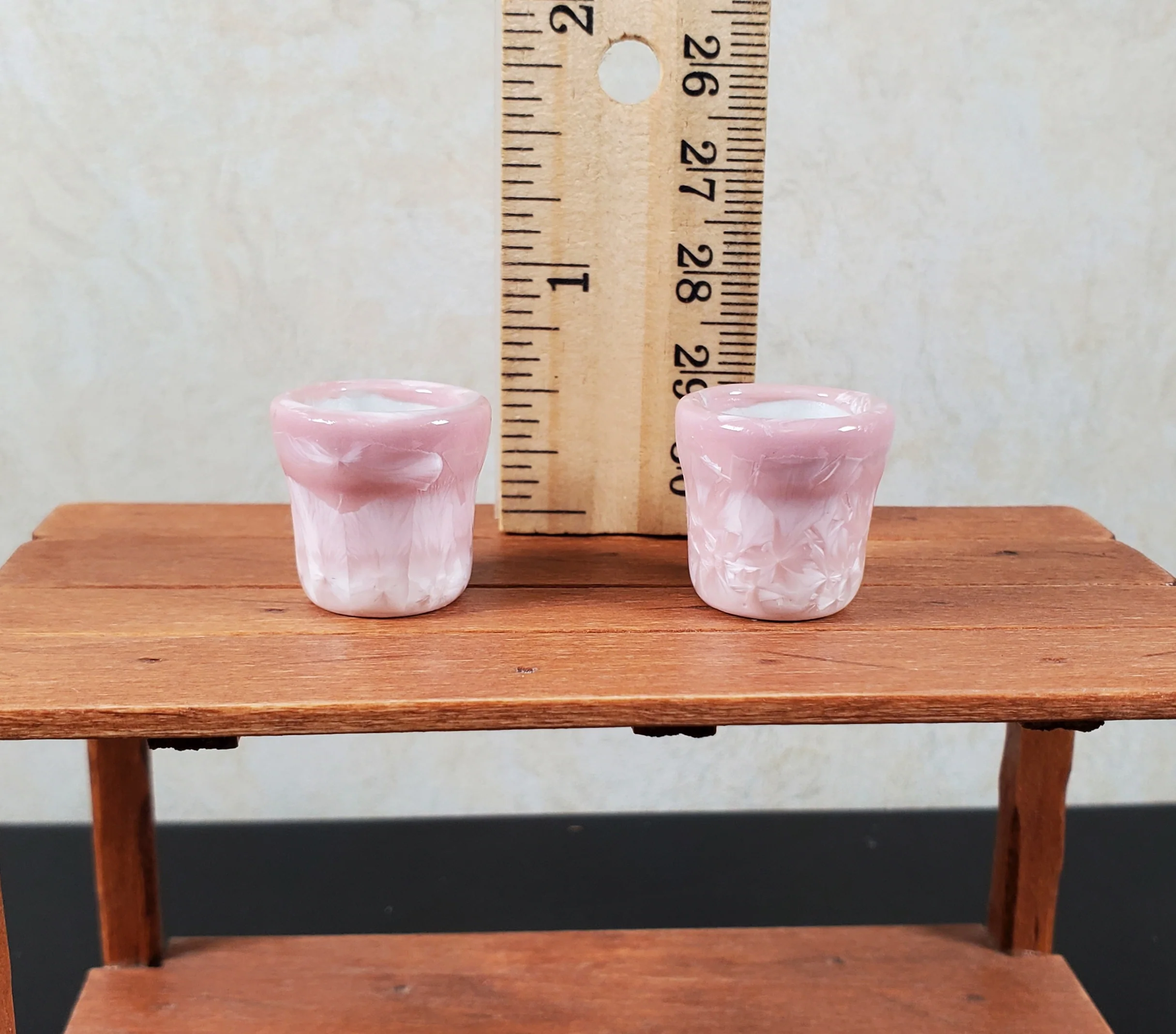 Dollhouse Patterned Pink Ceramic Pot Set of 2 1:12 Scale Miniature - Image 5